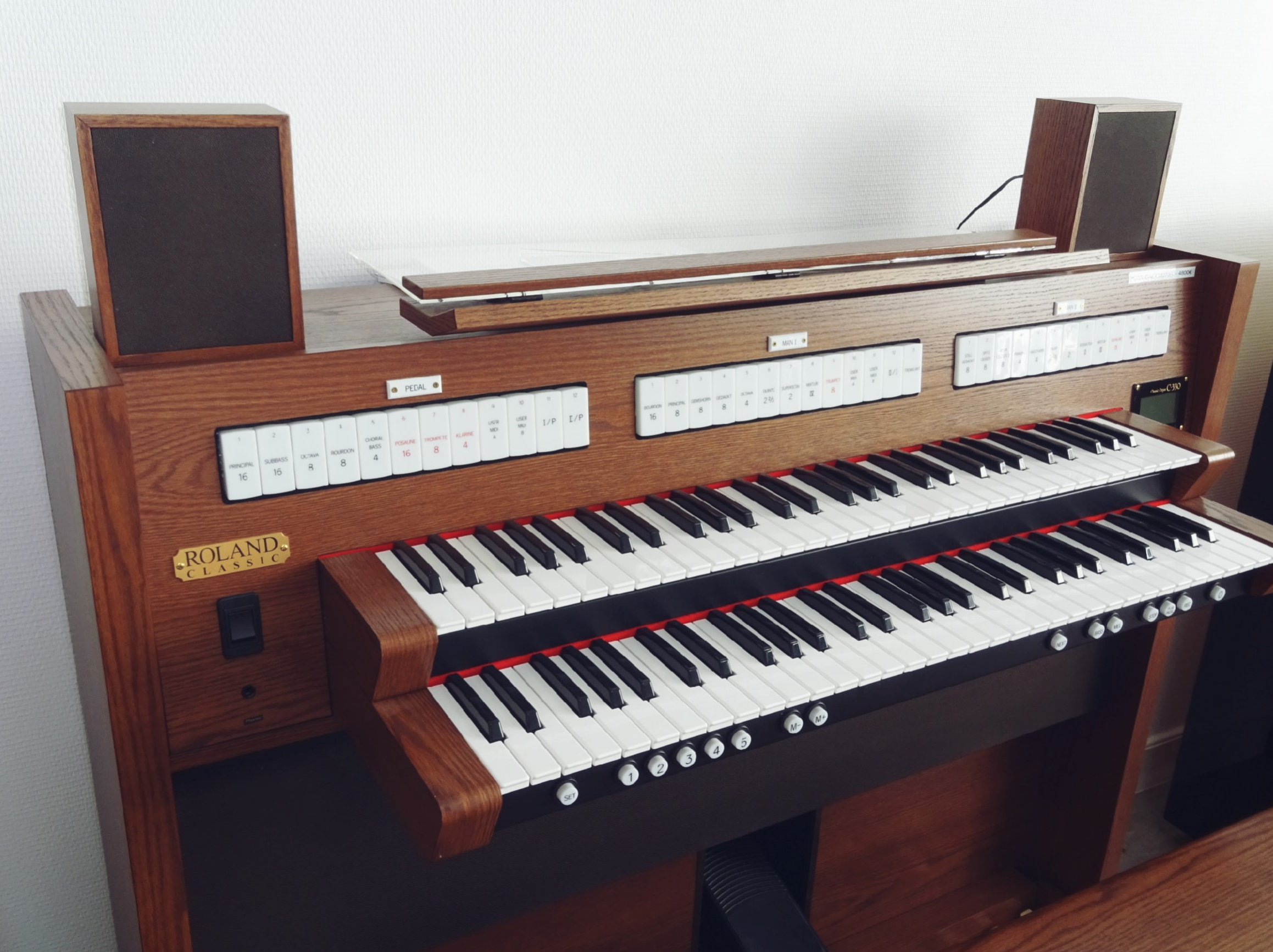 Koloniaal Aan het liegen Afkeer C-330 Classic Organ - Roland C-330 Classic Organ - Audiofanzine