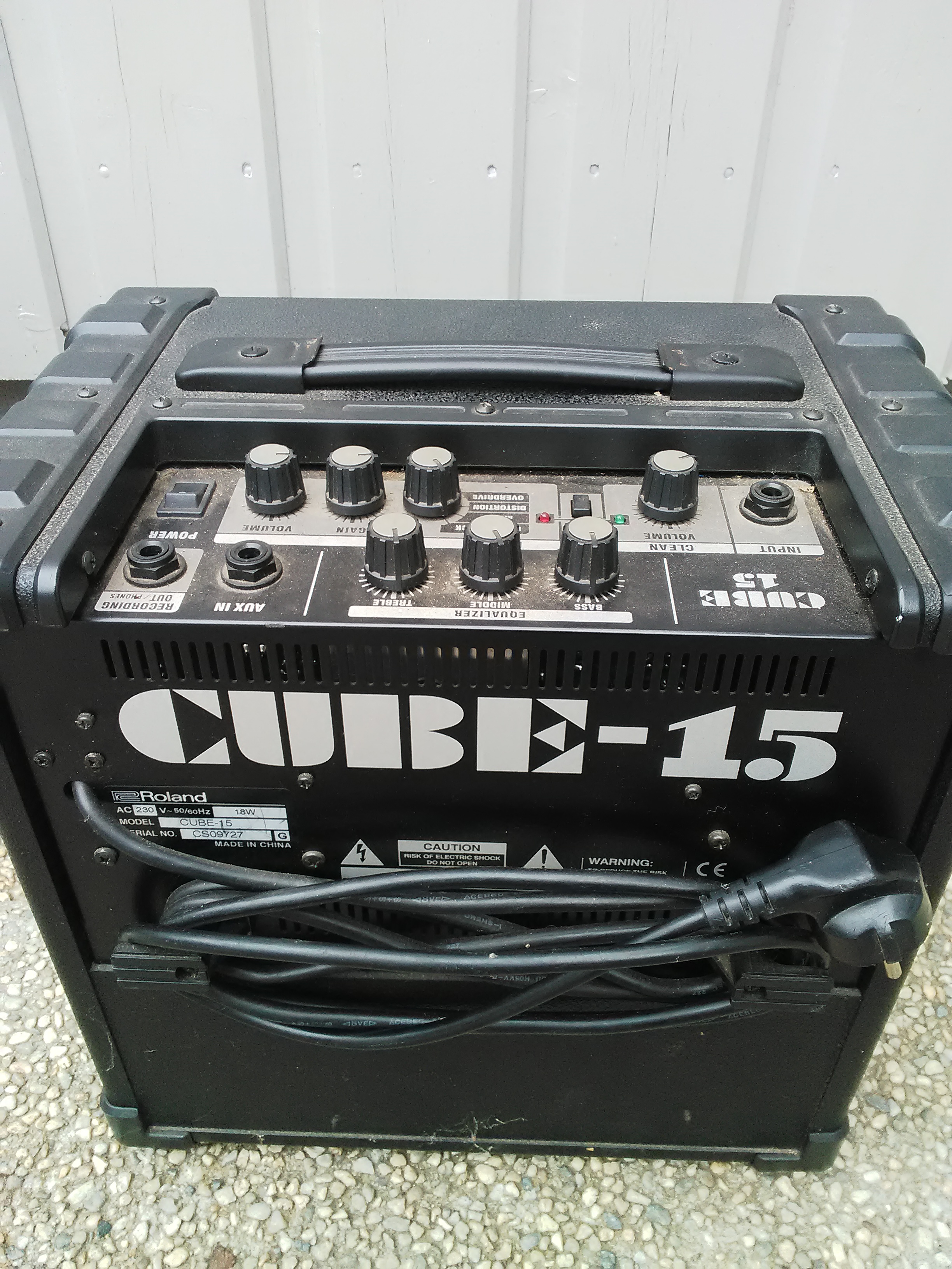 Roland Cube 15x. Футсвич для Roland cube15. Roland DT-15. Cube 15