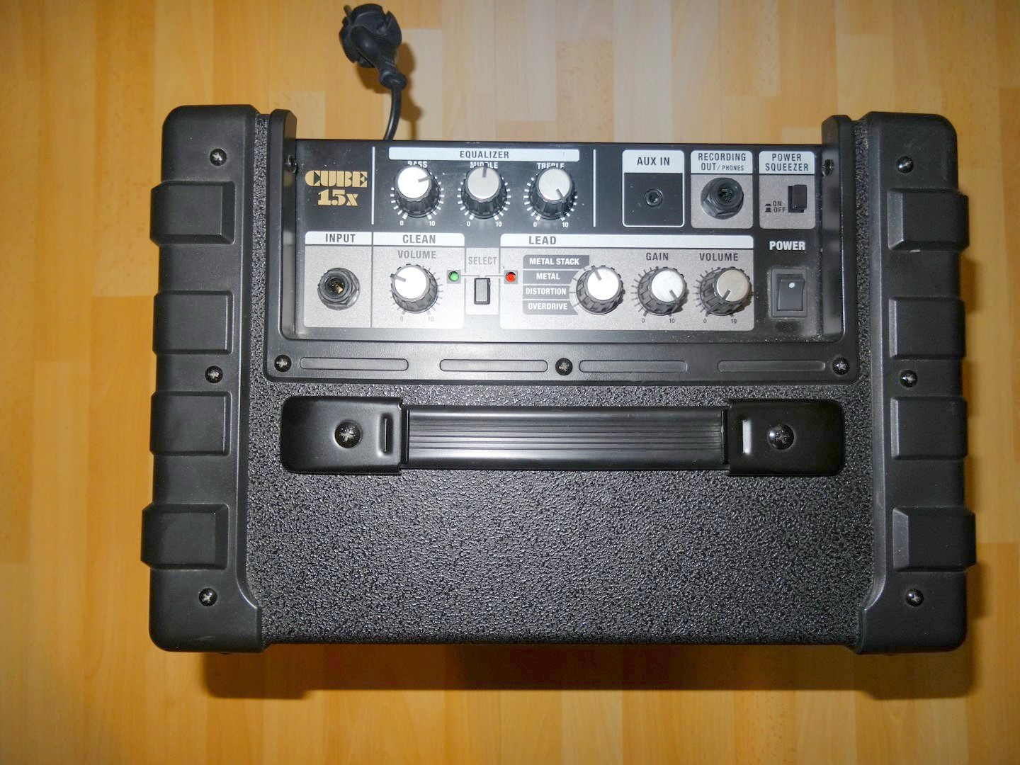 Схема roland cube 15