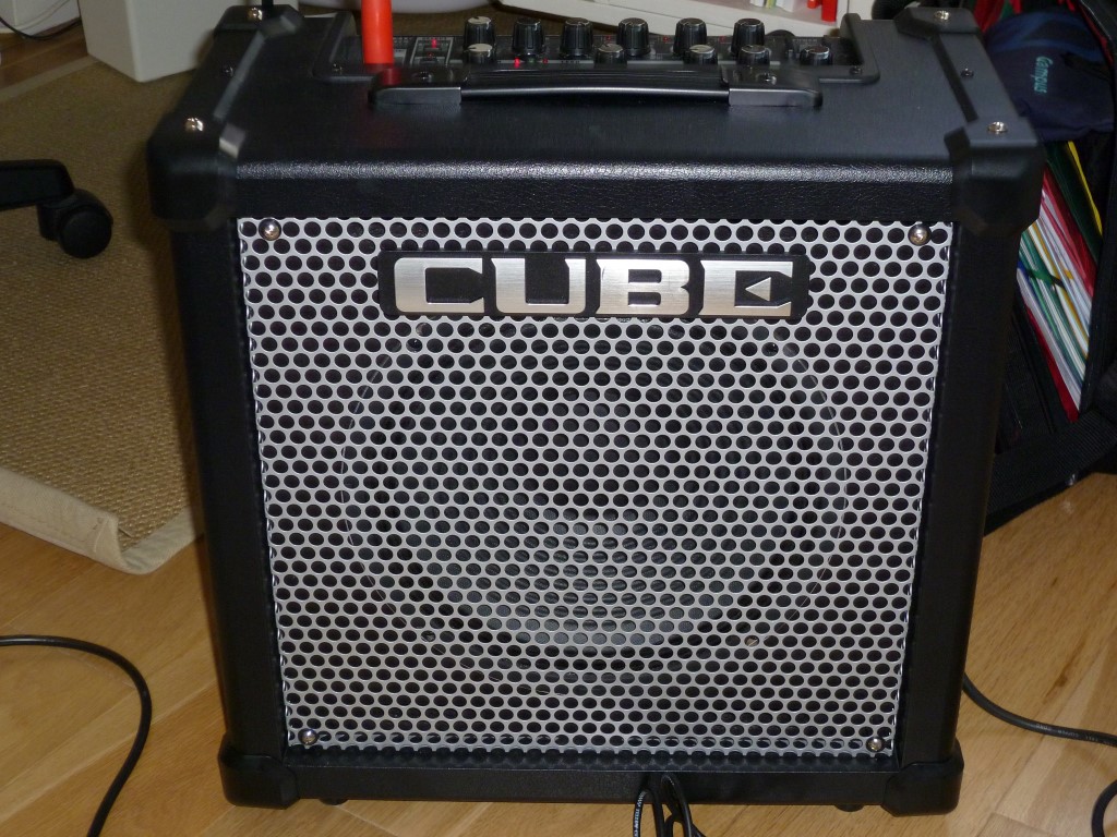 Настройка комбика. Roland Cube 40gx. Roland Cube 10. Комбик Roland Cube 40gx. Roland Cube 25.