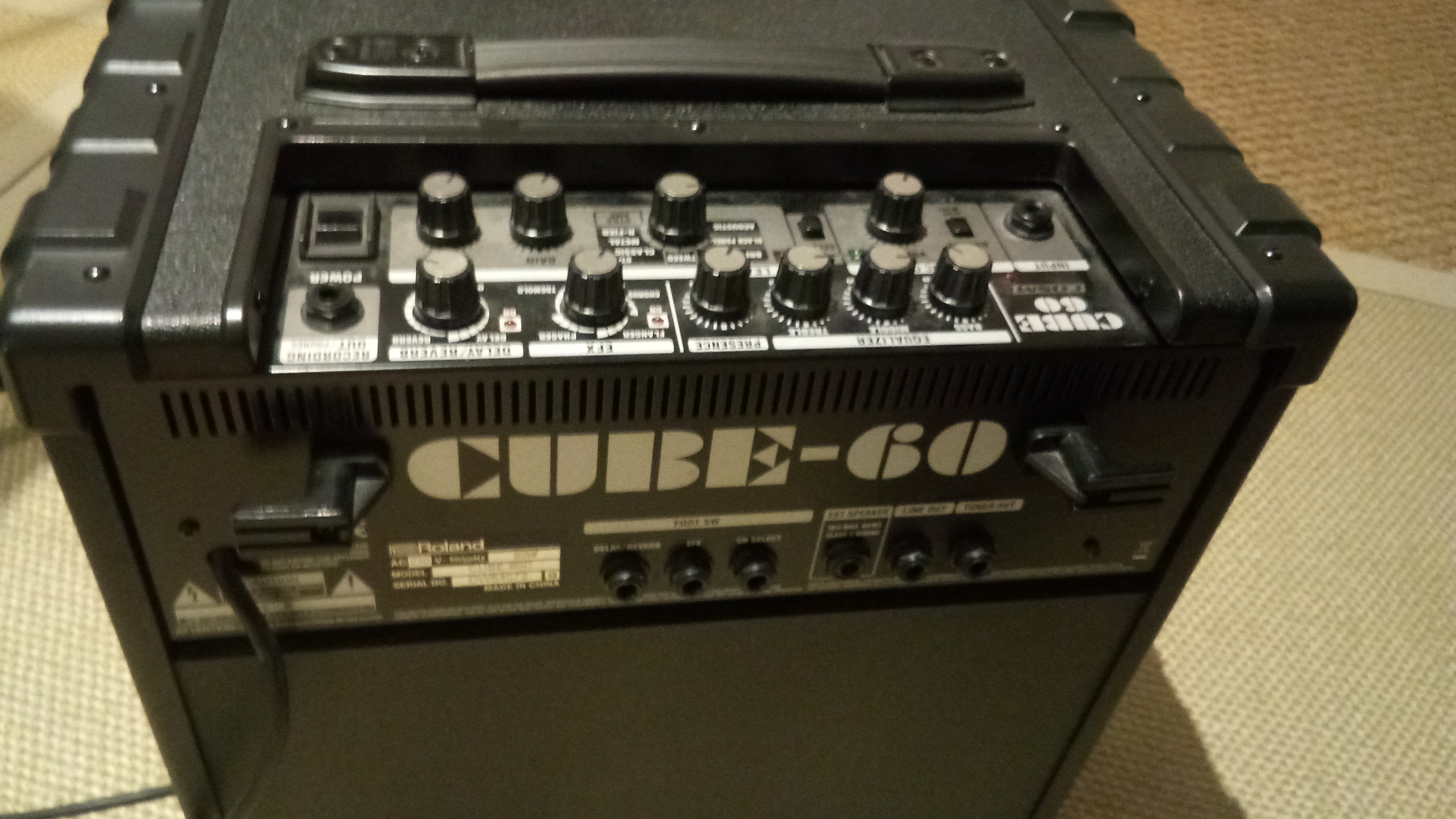 Cube-60 - Roland Cube-60 - Audiofanzine