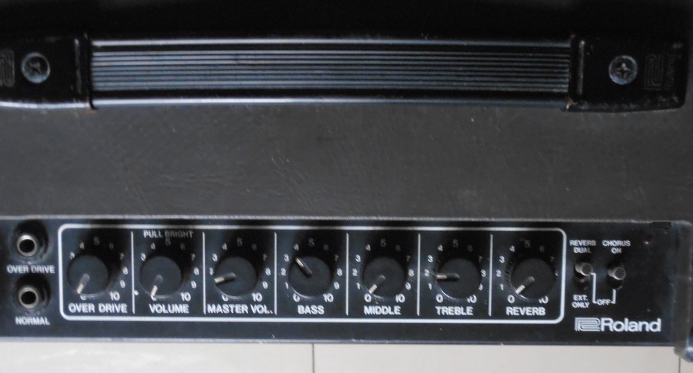 roland-cube-60-chorus-vintage-546582.jpg