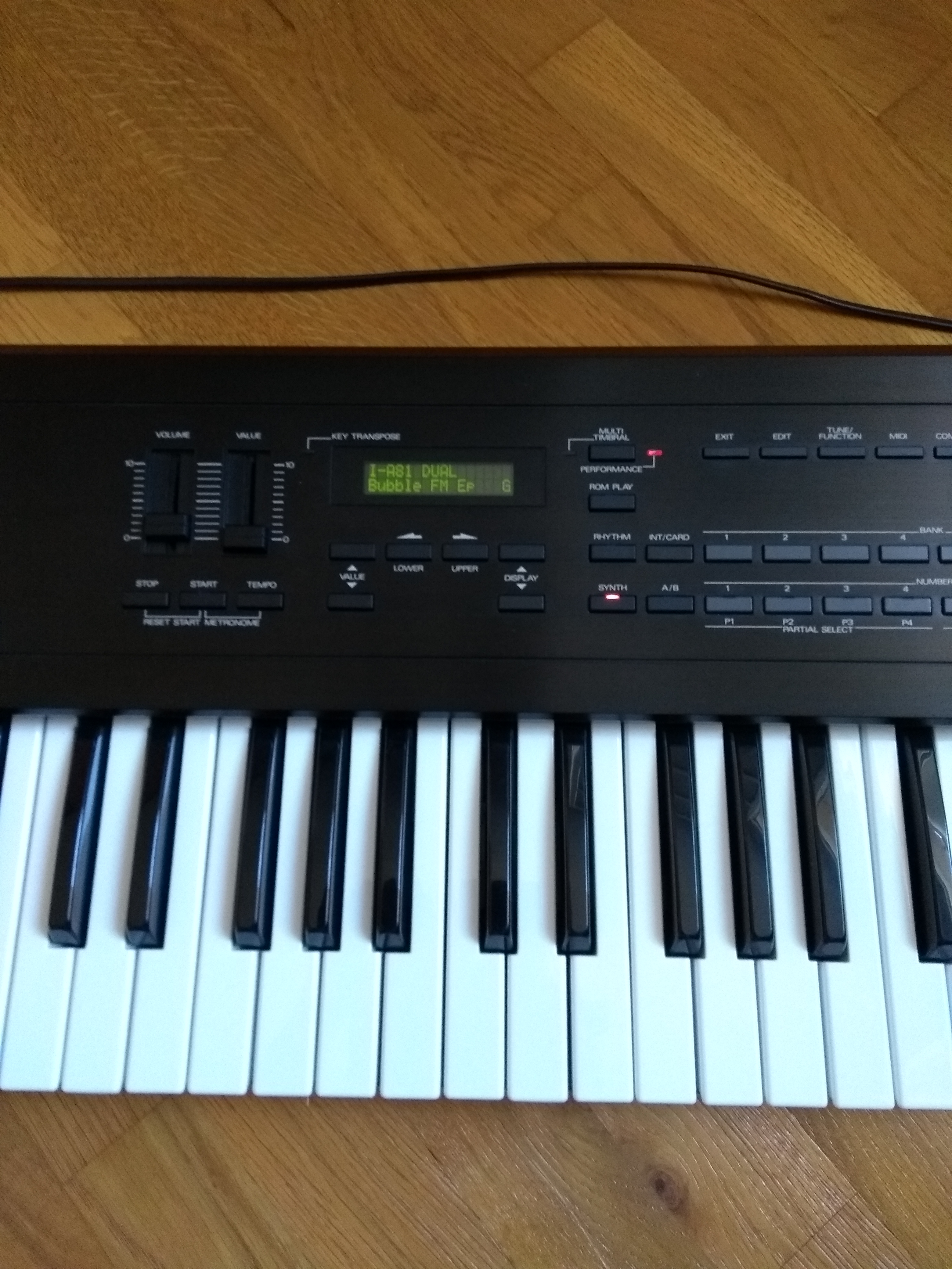 D10 Roland D10 Audiofanzine