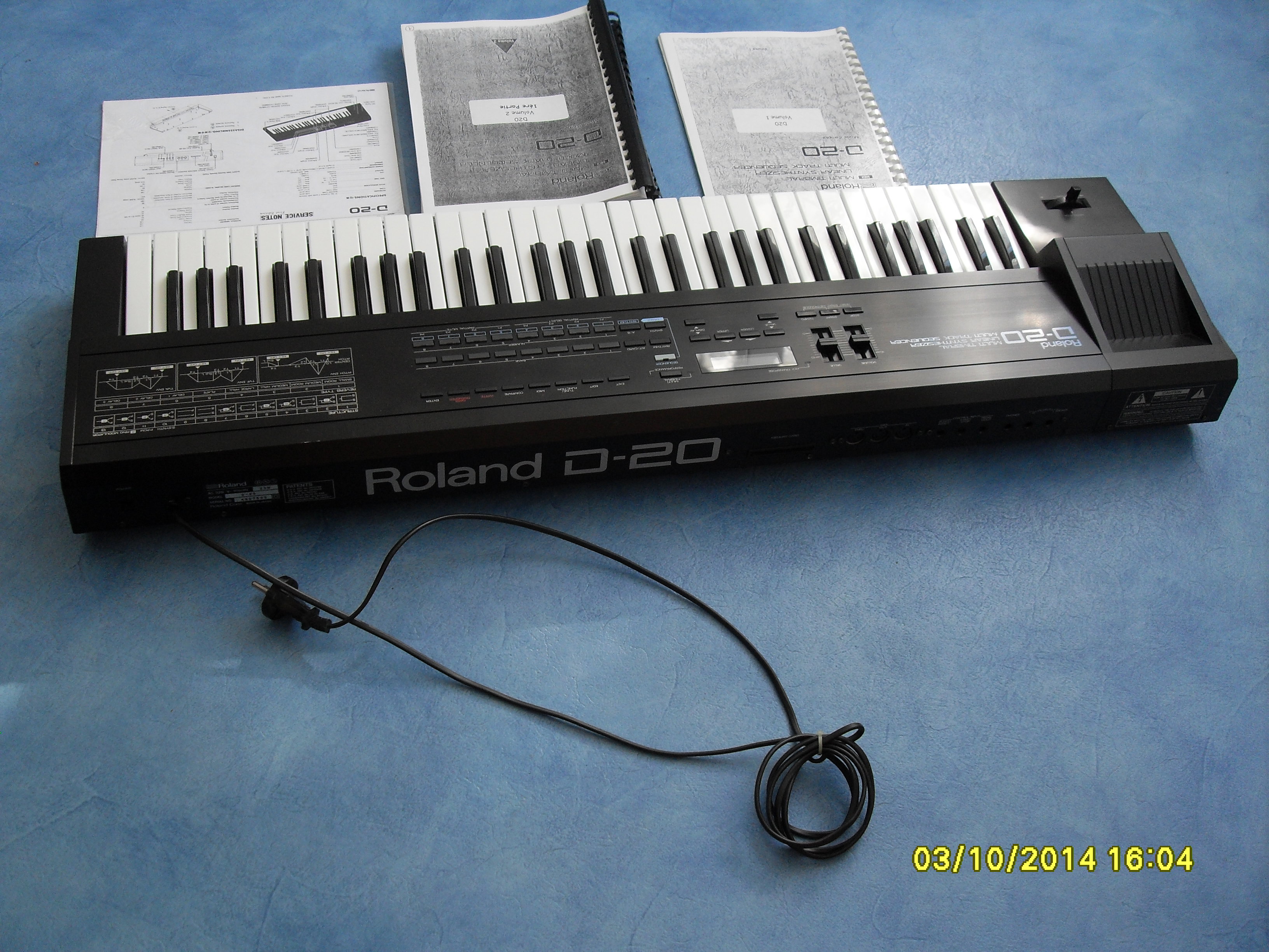 Photo Roland D20 Roland D20 (76708) (929804) Audiofanzine