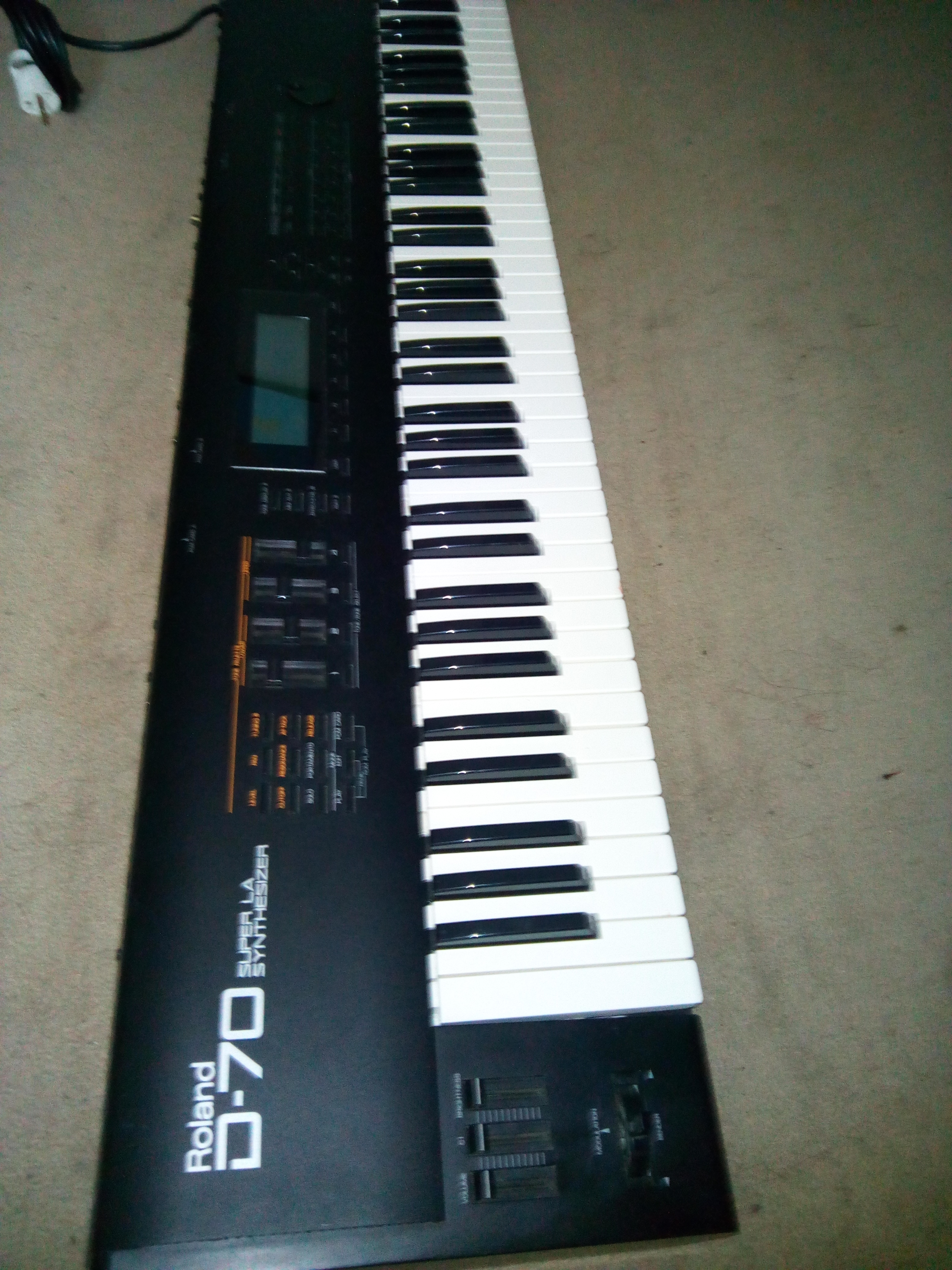 D70 Roland D70 Audiofanzine
