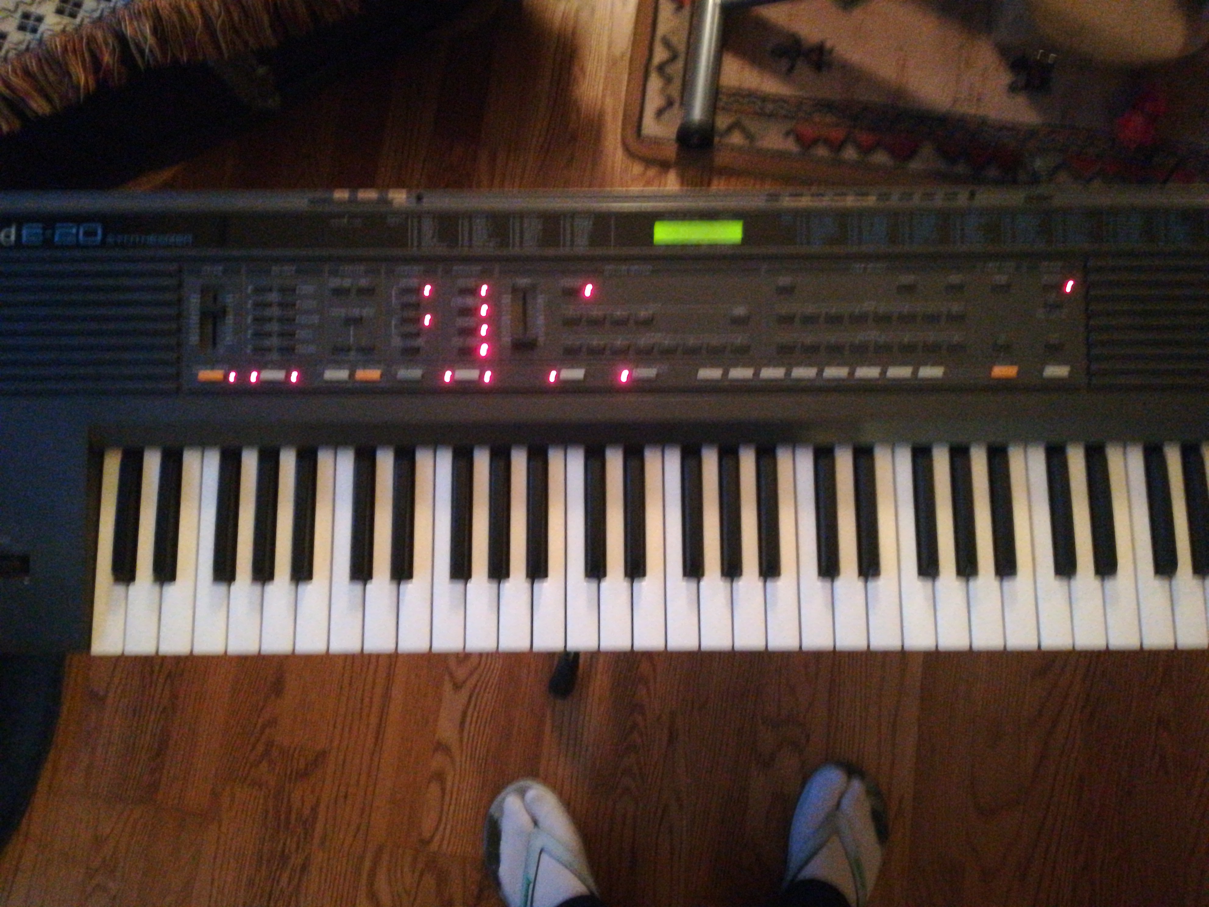 e-20-roland-e-20-audiofanzine