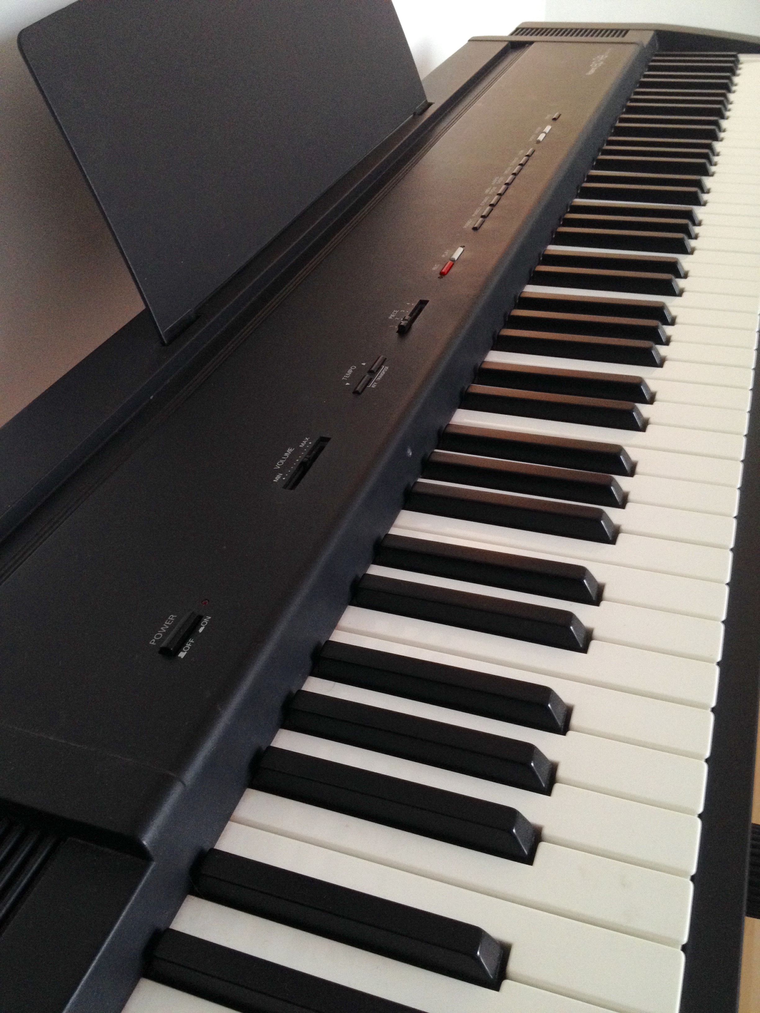Photo Roland EP9e Roland EP9e (60726) (1522527) Audiofanzine