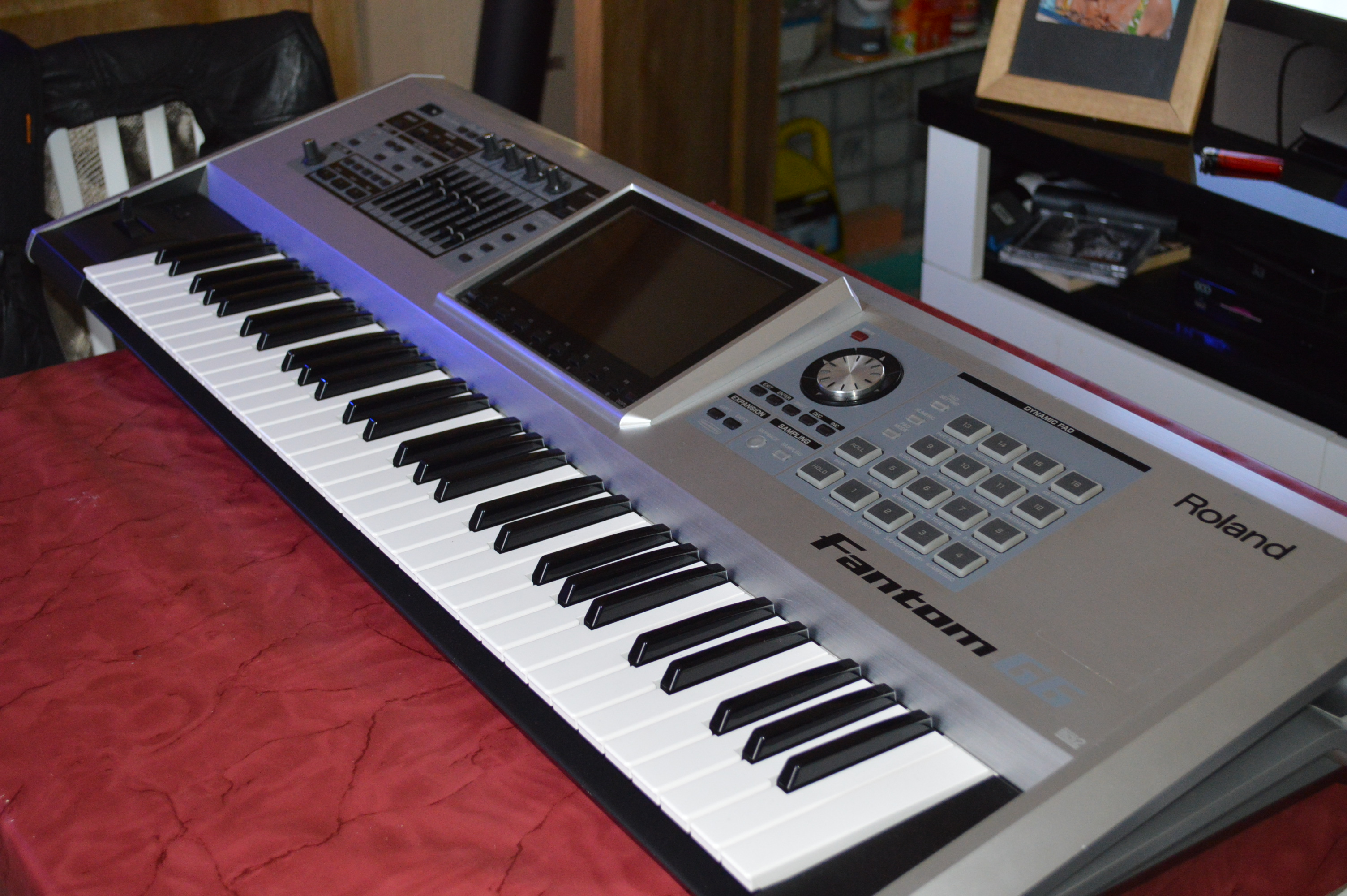 Photo Roland Fantom G6 Roland FantomG6 (830859) Audiofanzine