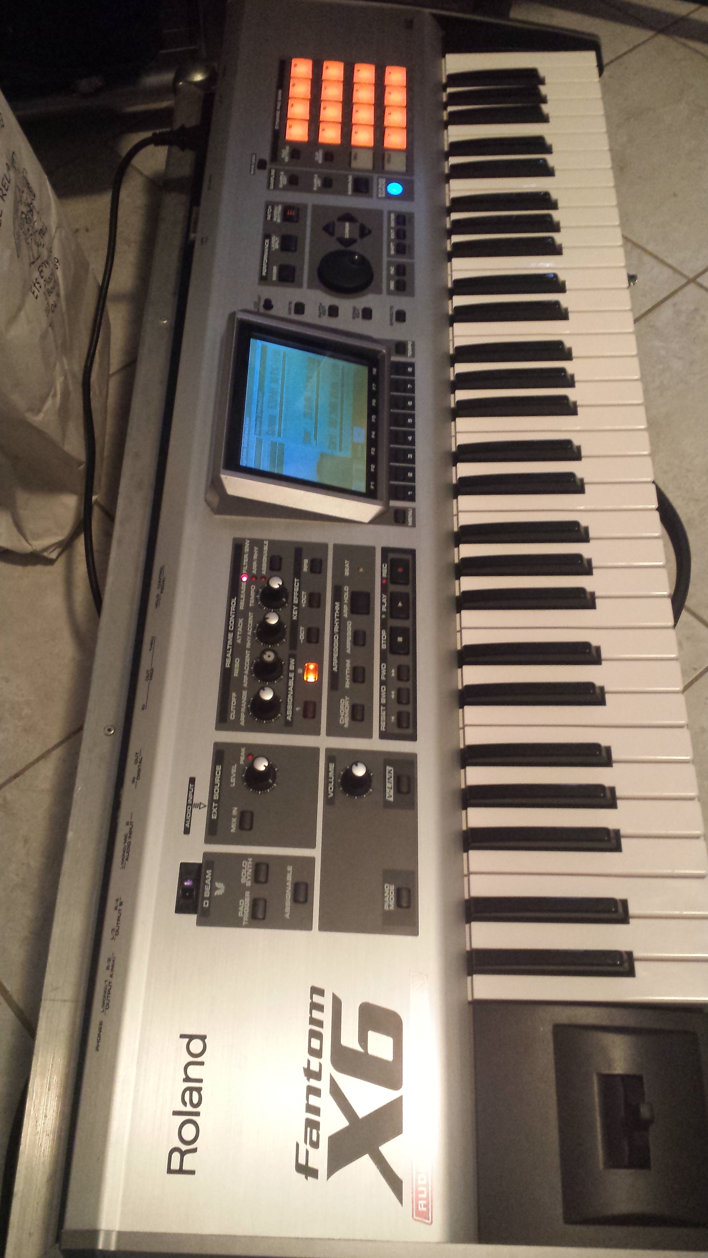 fantom x roland fantom x6