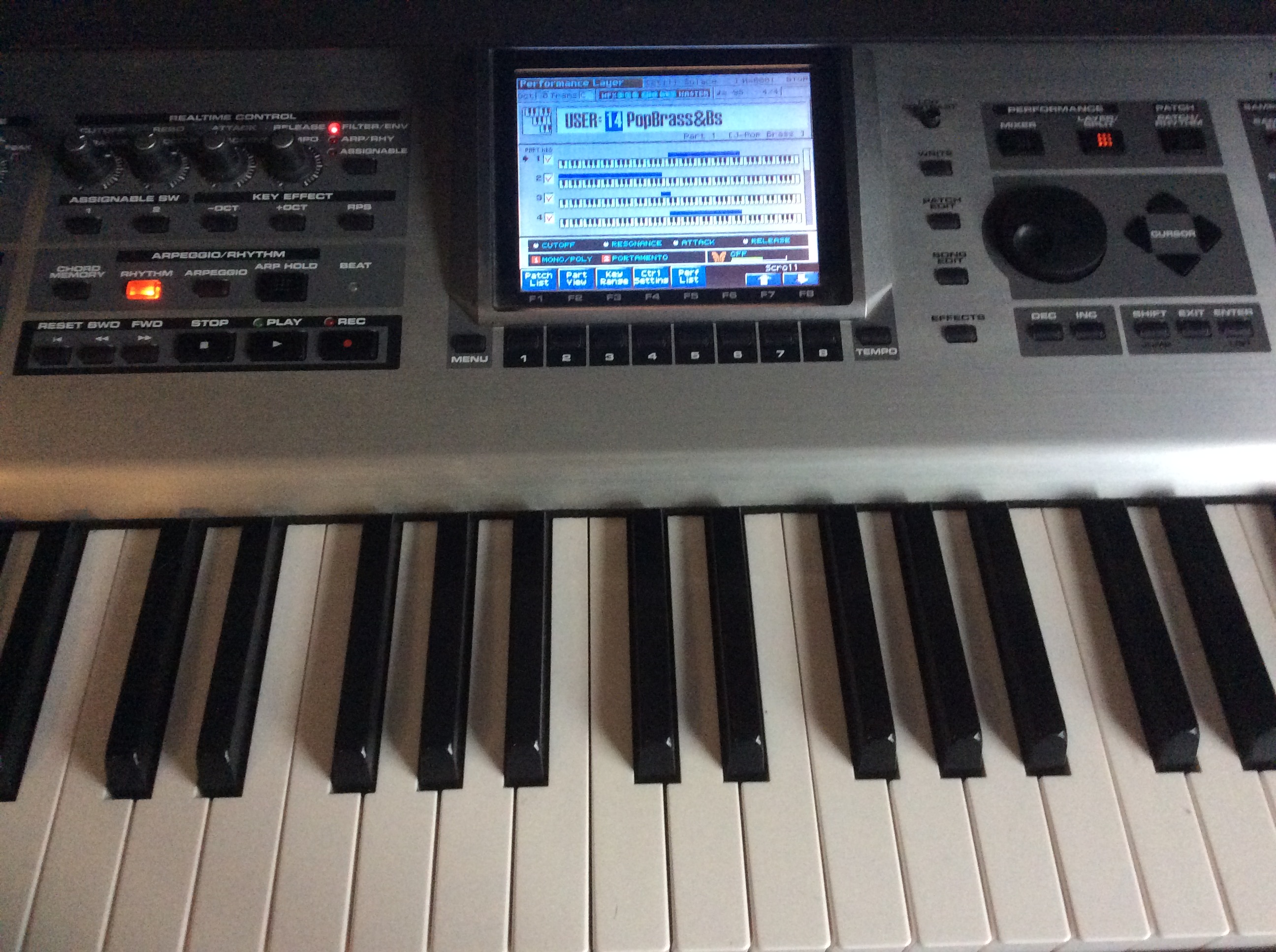Roland Fantom X8 Audiofanzine