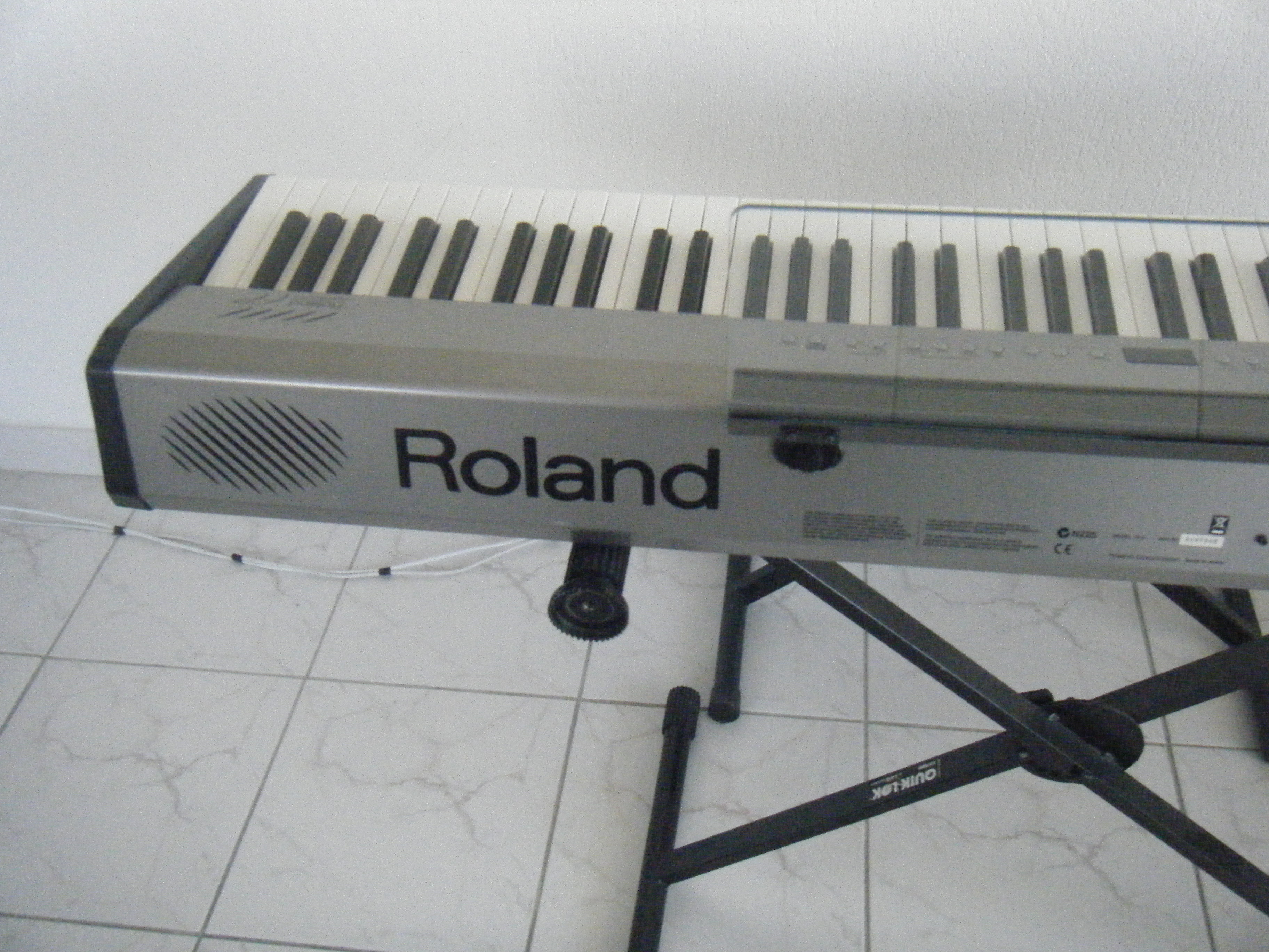 Photo Roland Fp-2 : Roland Fp-2 (33651) (#300757) - Audiofanzine