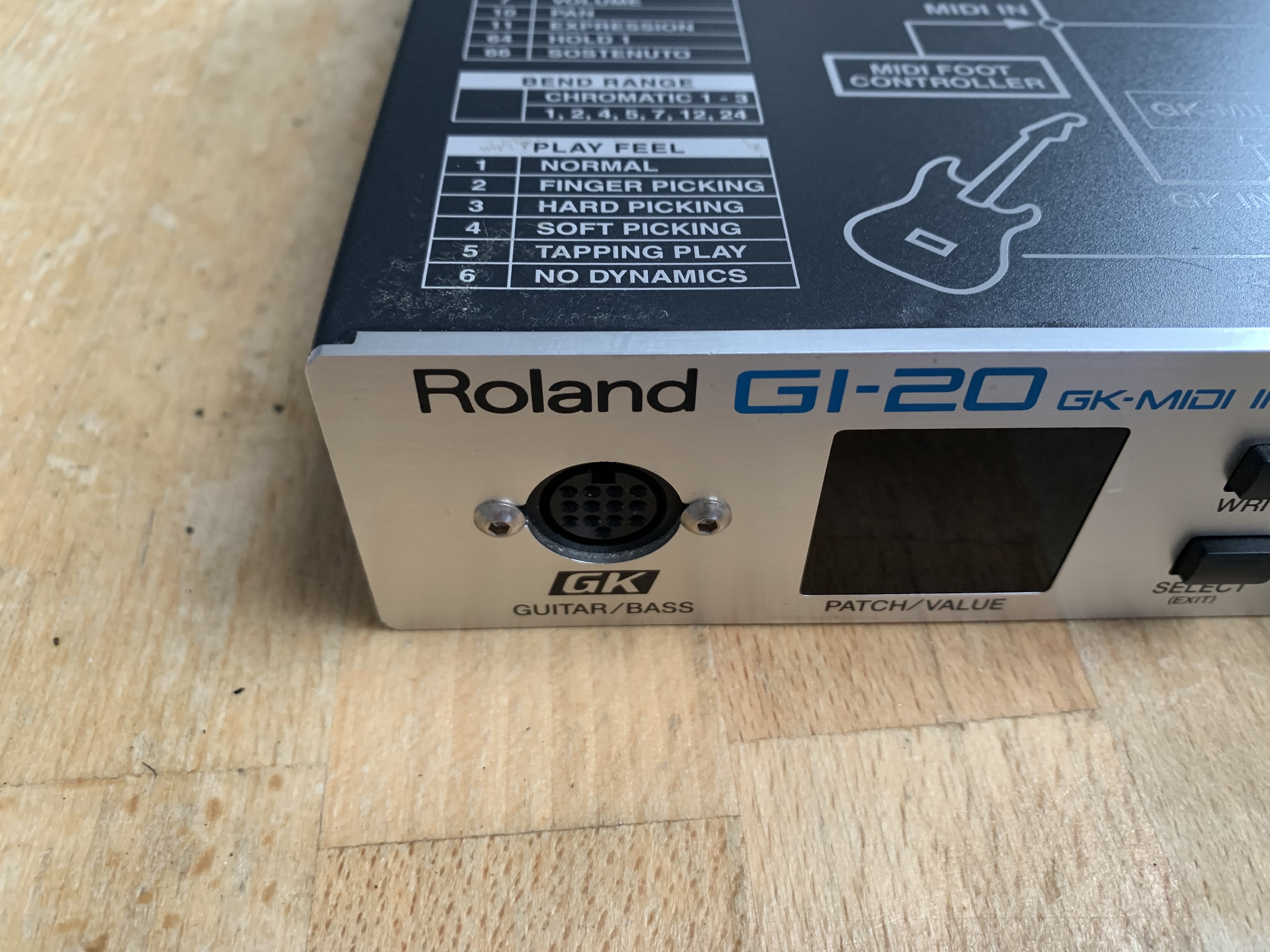 GI20 Roland GI20 Audiofanzine