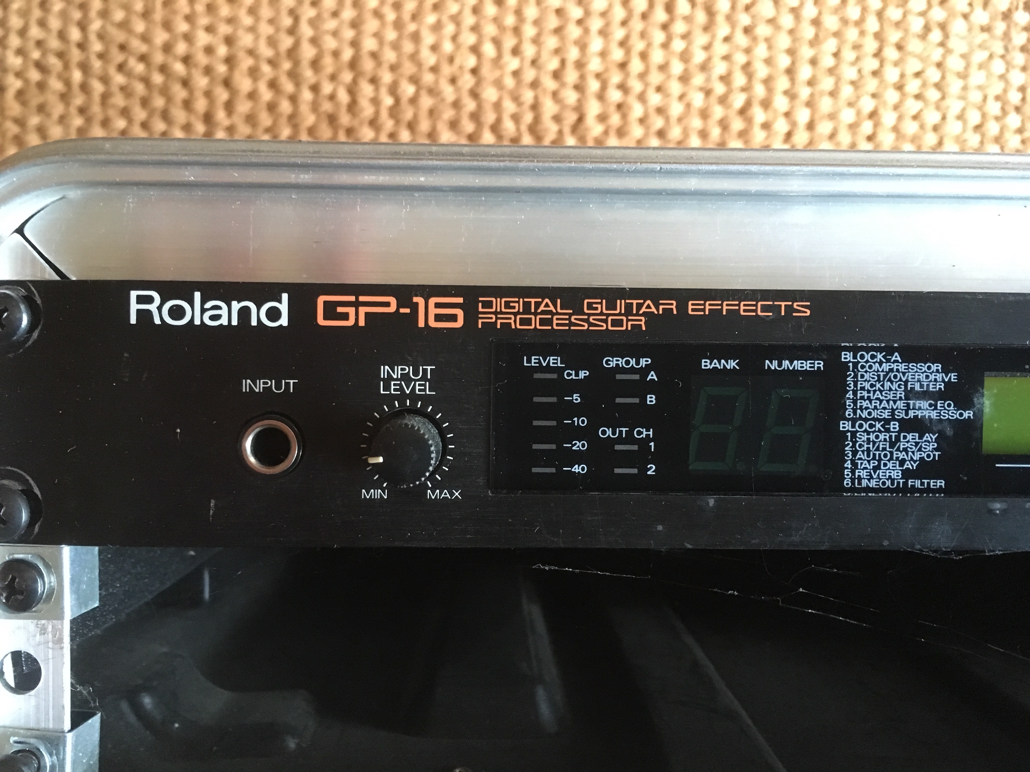 Roland GP-16 image (#2005215) - Audiofanzine