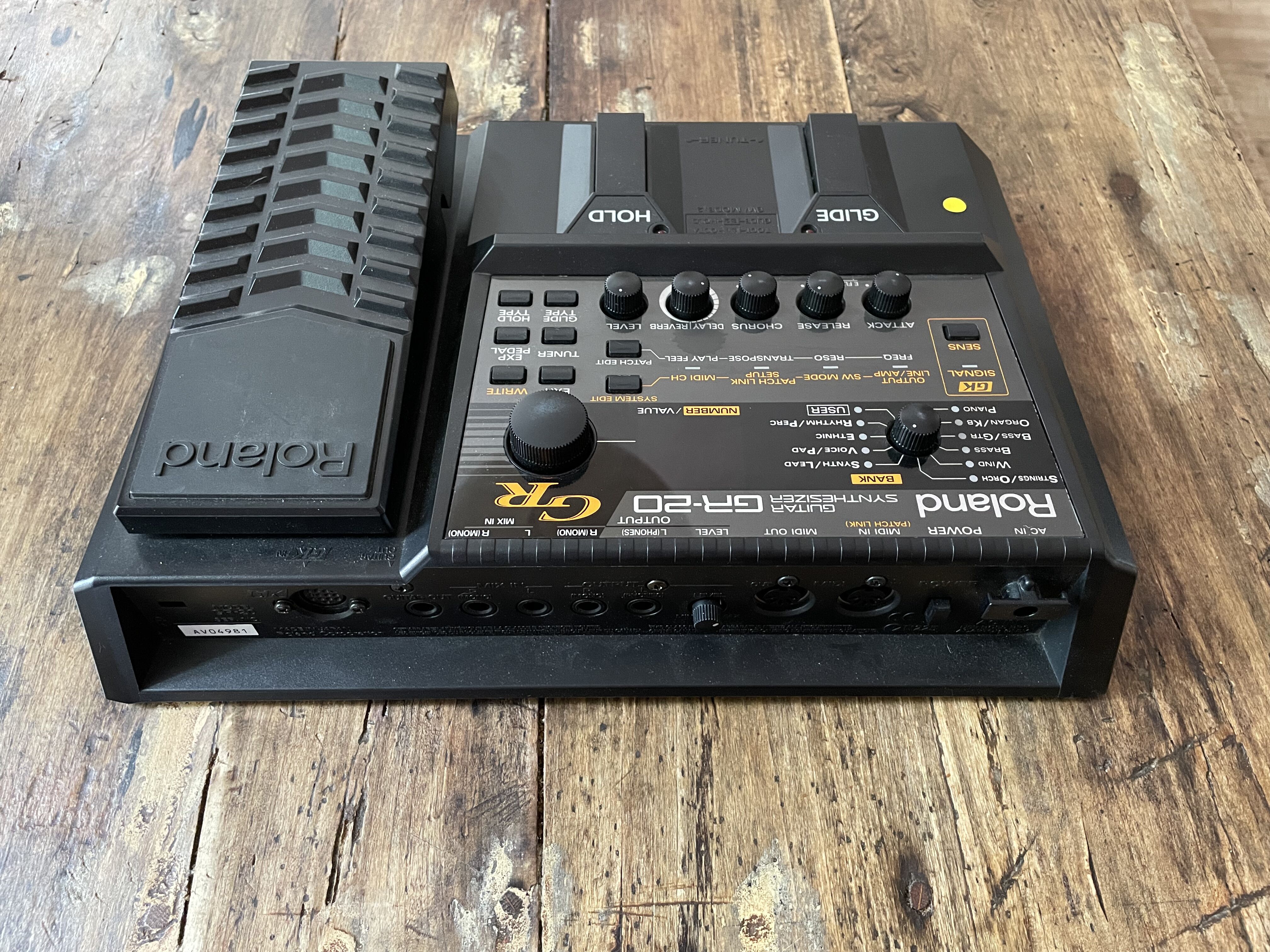 Roland GR-20 – Sintetizzatore Per Chitarra, Multieffetto Digitale, Usato Ma Funzionante, Giappone