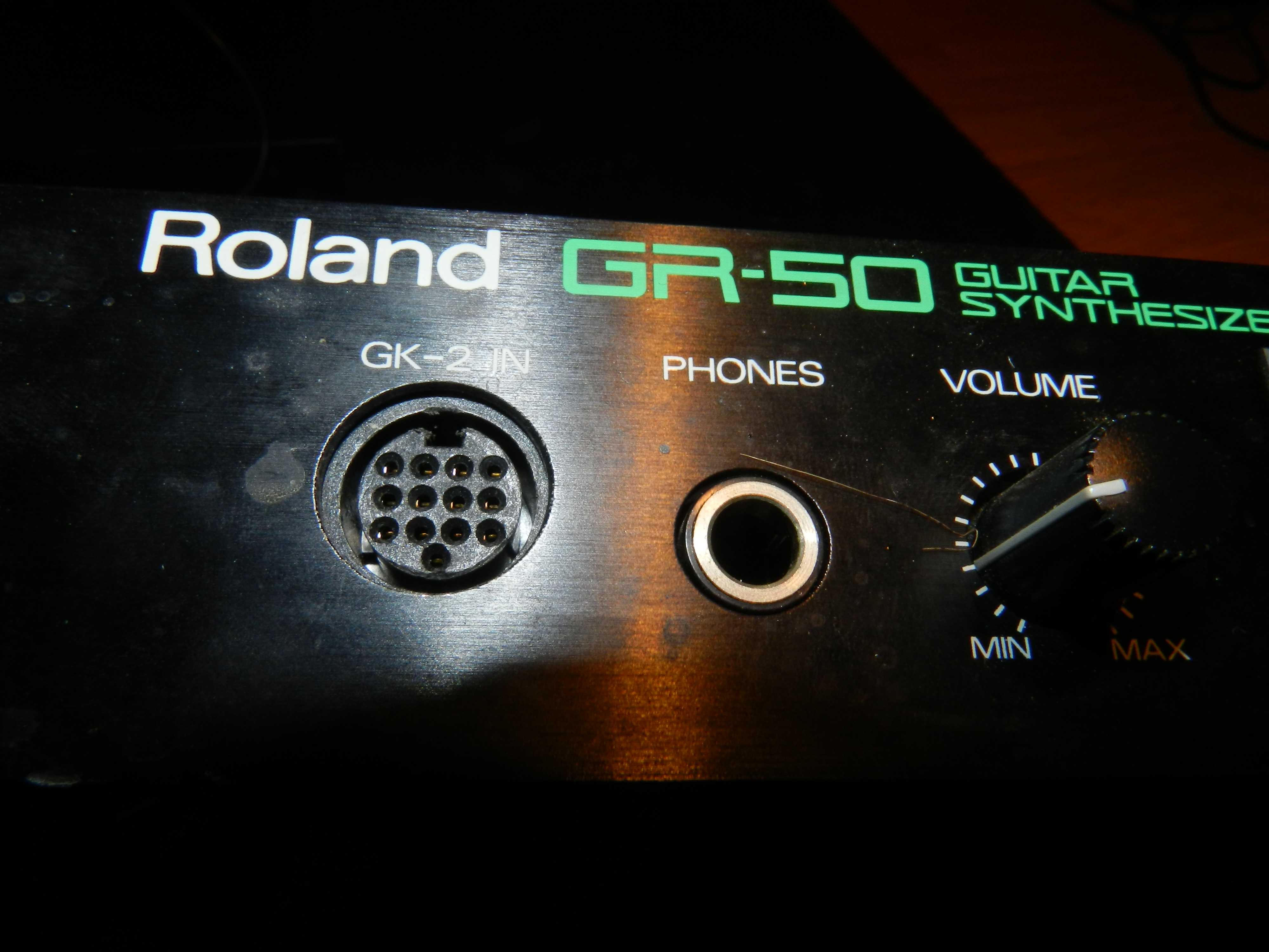 Roland GR50 avec le câble 8 broches ! (IledeFrance) Audiofanzine