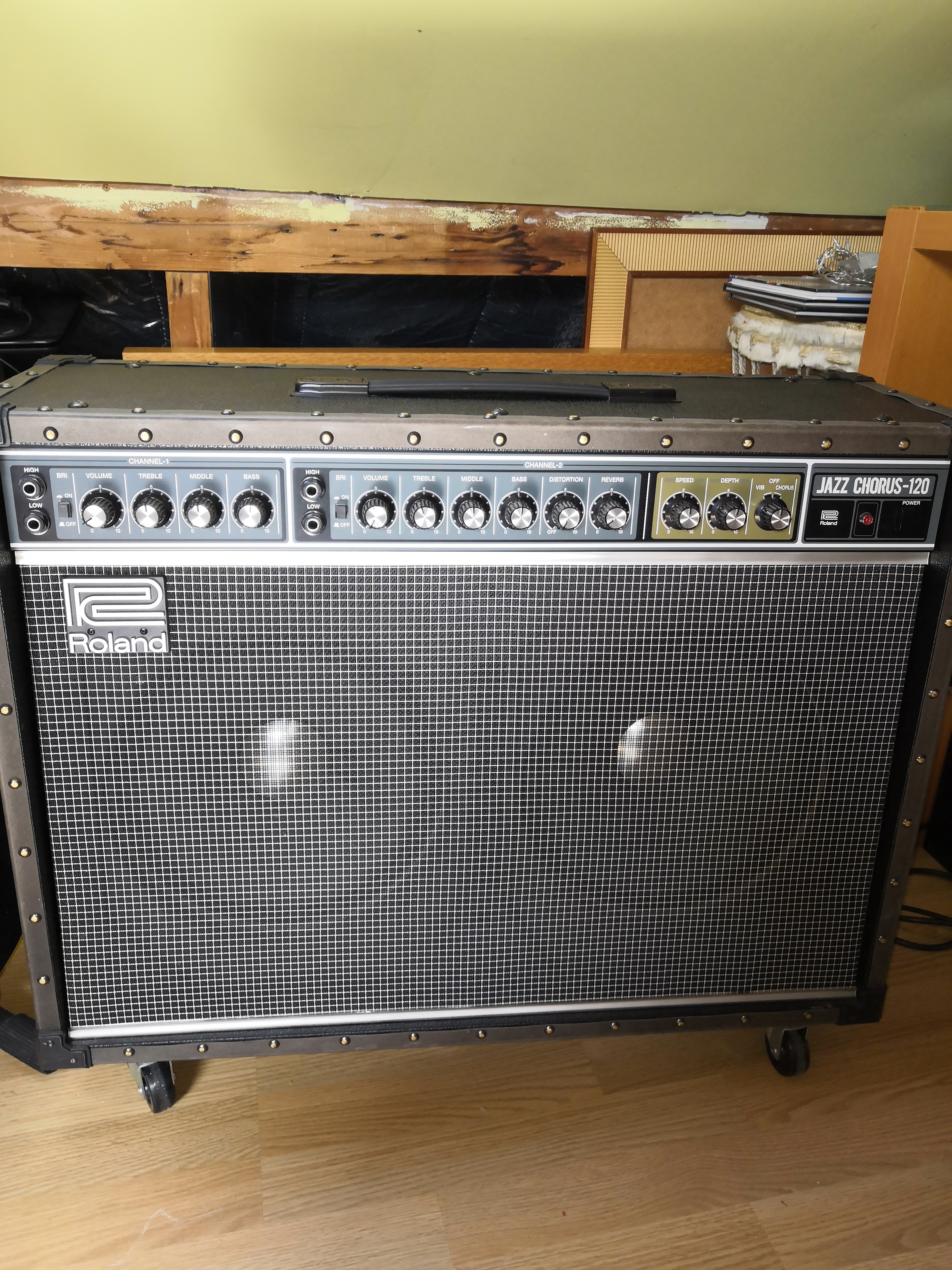 Roland Jazz Chorus JC120 Audiofanzine