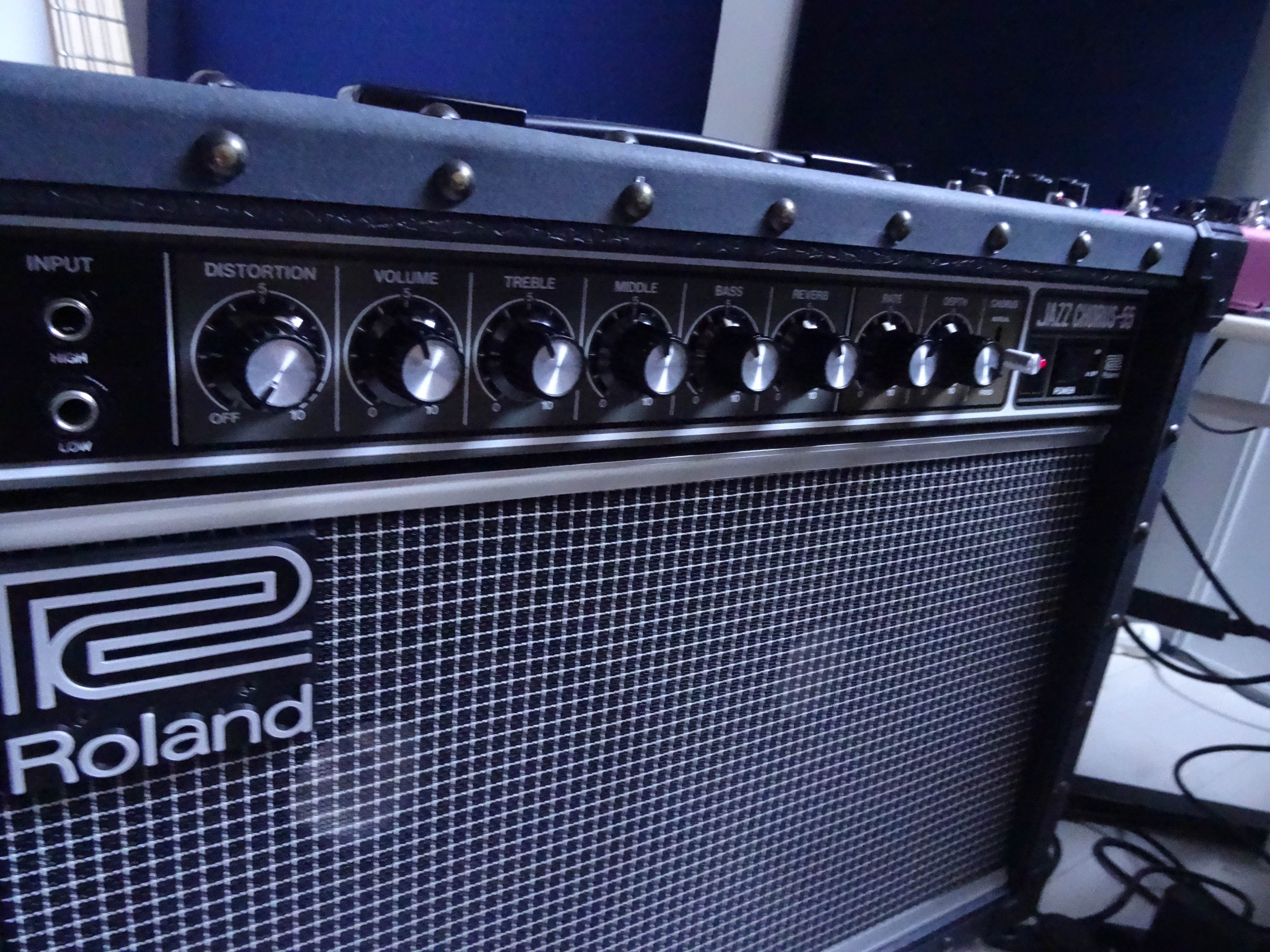 JAZZ CHORUS JC55 Roland Jazz Chorus JC55 Audiofanzine