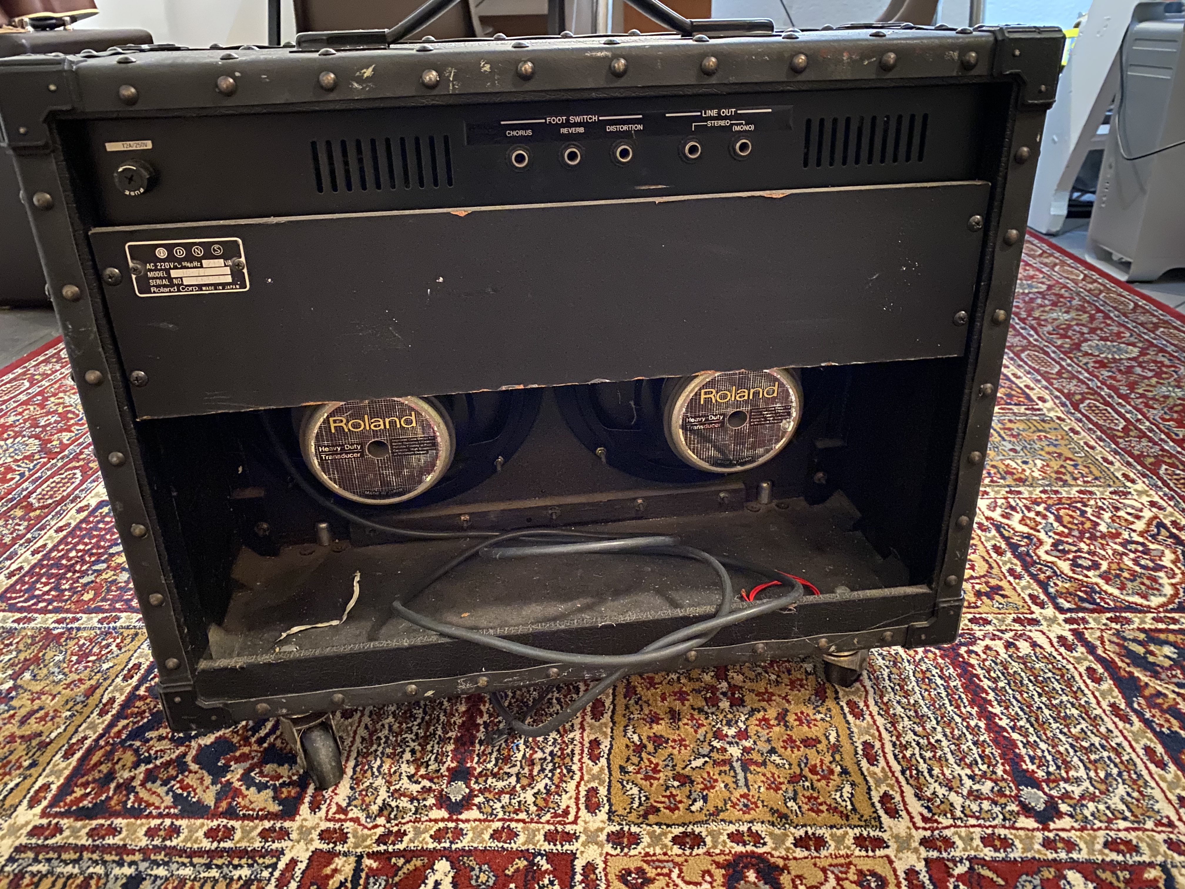 Jazz Chorus JC77 Roland Jazz Chorus JC77 Audiofanzine