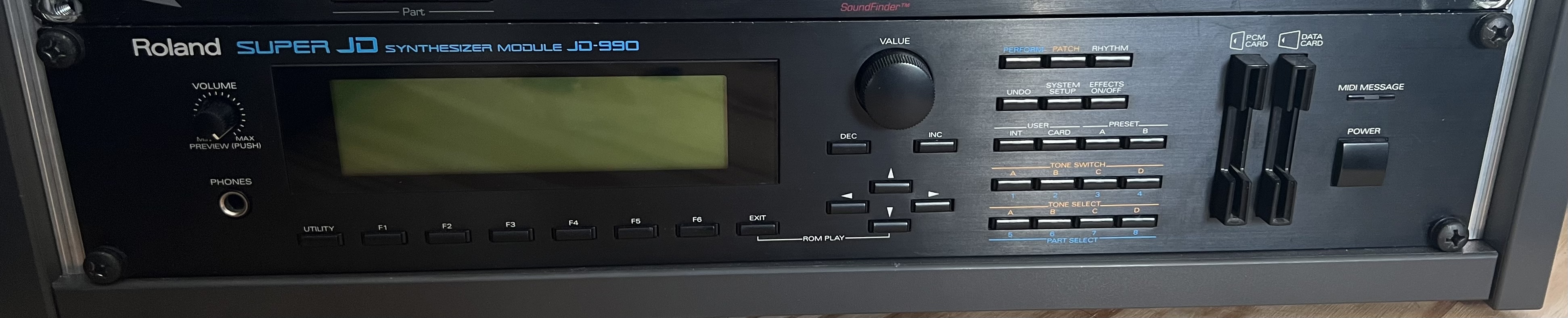 JD-990 Super JD - Roland JD-990 Super JD - Audiofanzine