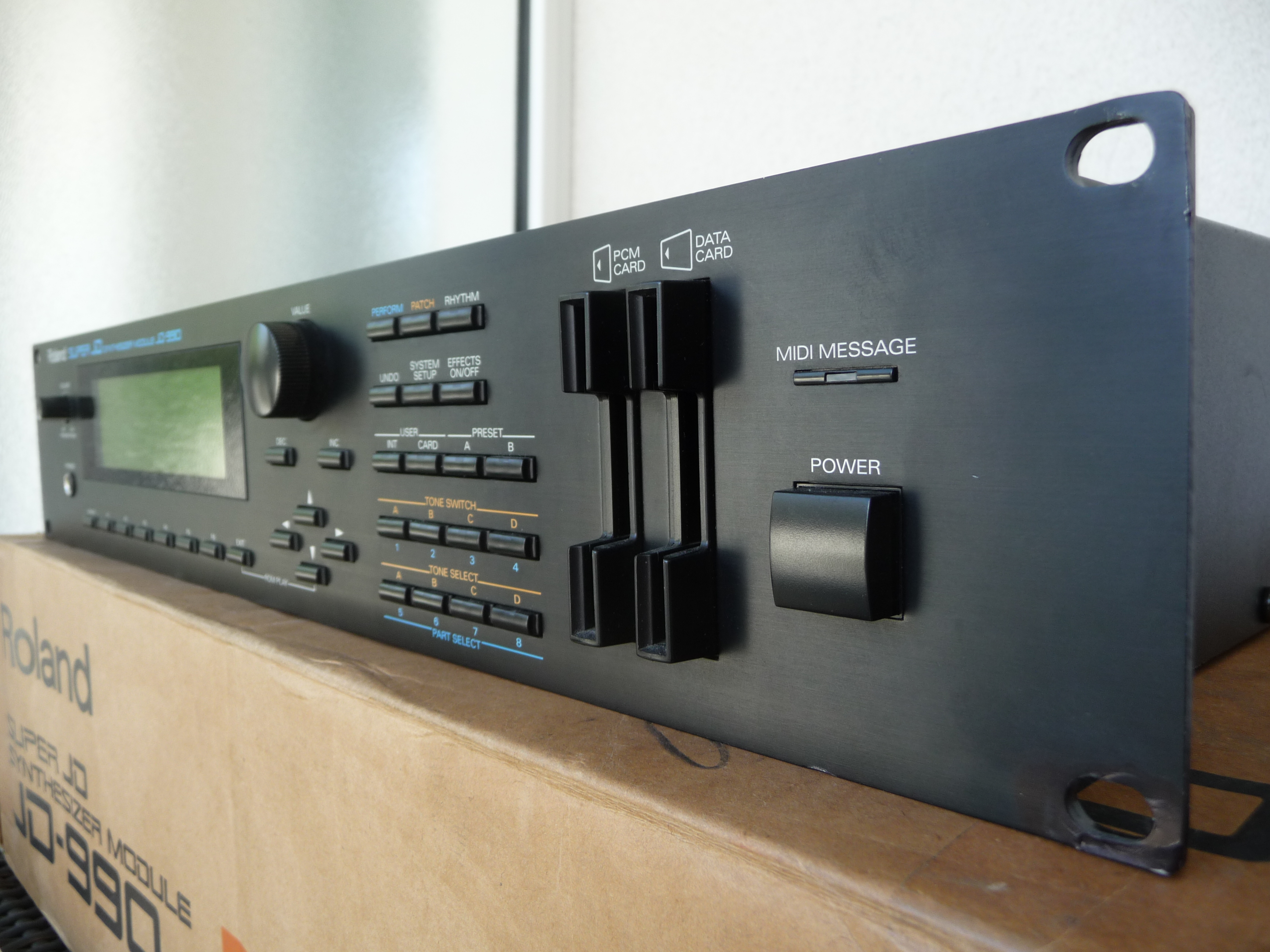 Roland JD990 SuperJD image (676585) Audiofanzine