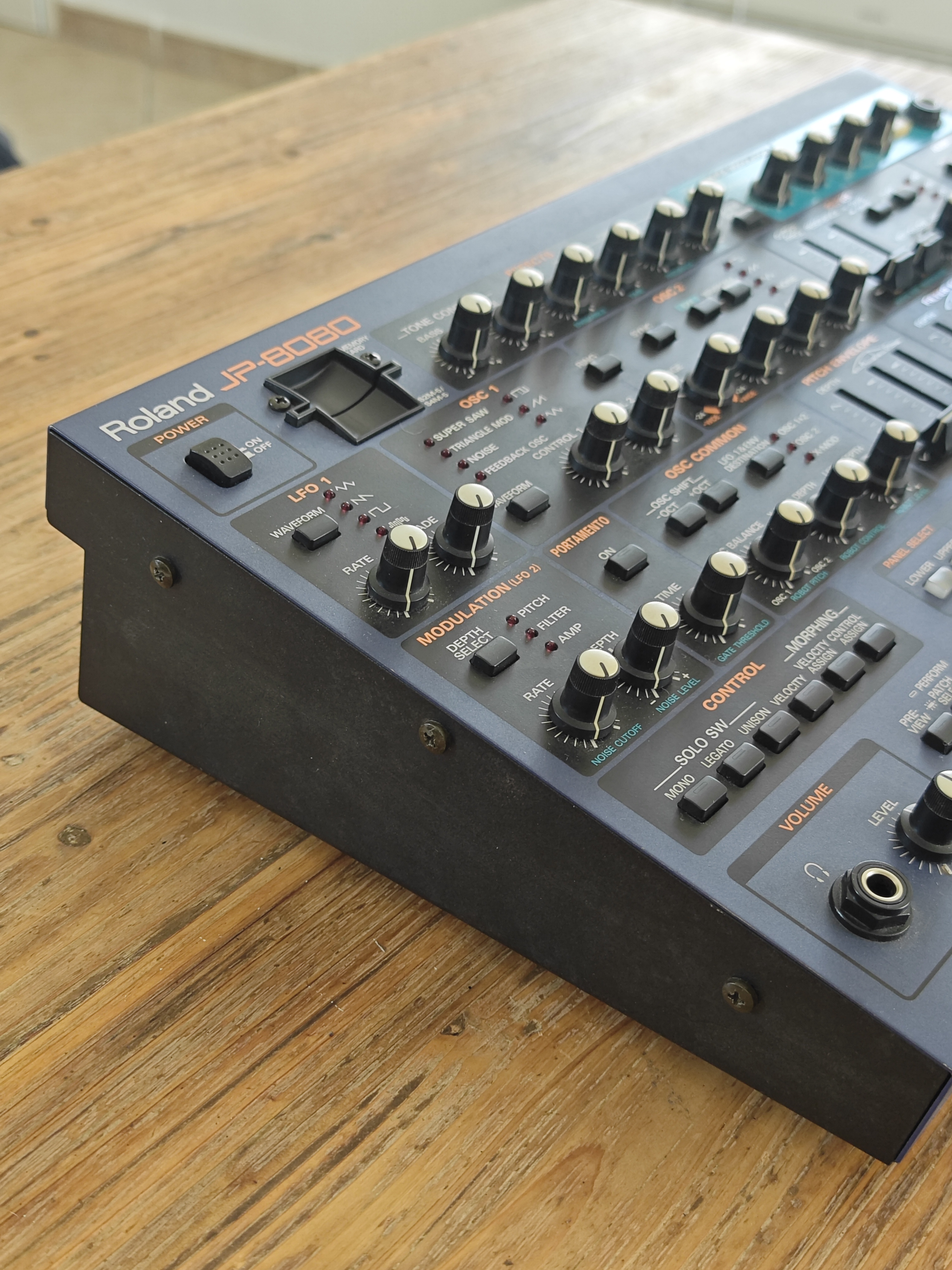 名機】Roland JP-8080 アナログモデリングシンセサイザー（ラック）
