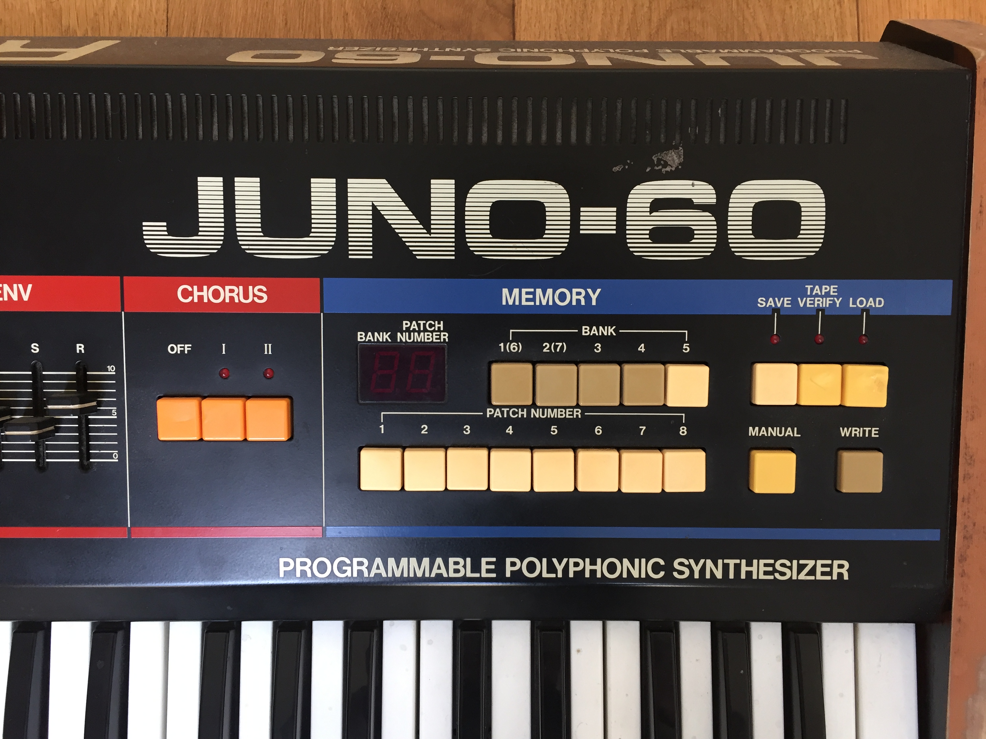 Roland JUNO-60 image (#2023489) - Audiofanzine