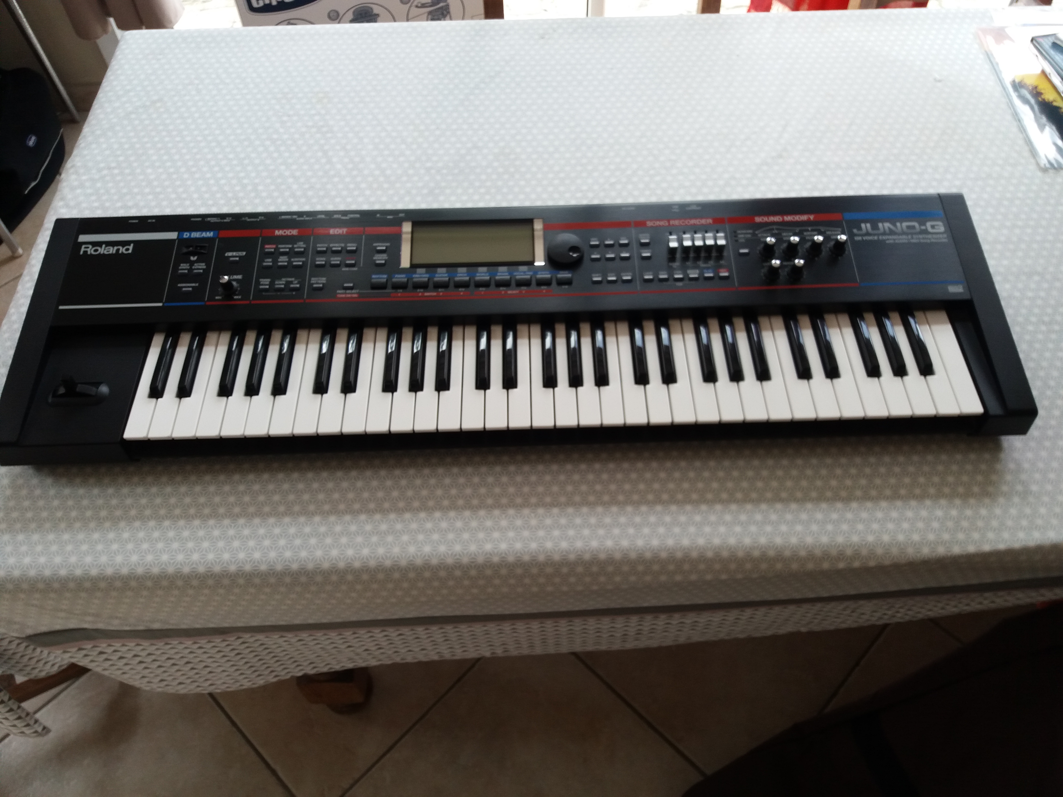 JUNOG Roland JUNOG Audiofanzine