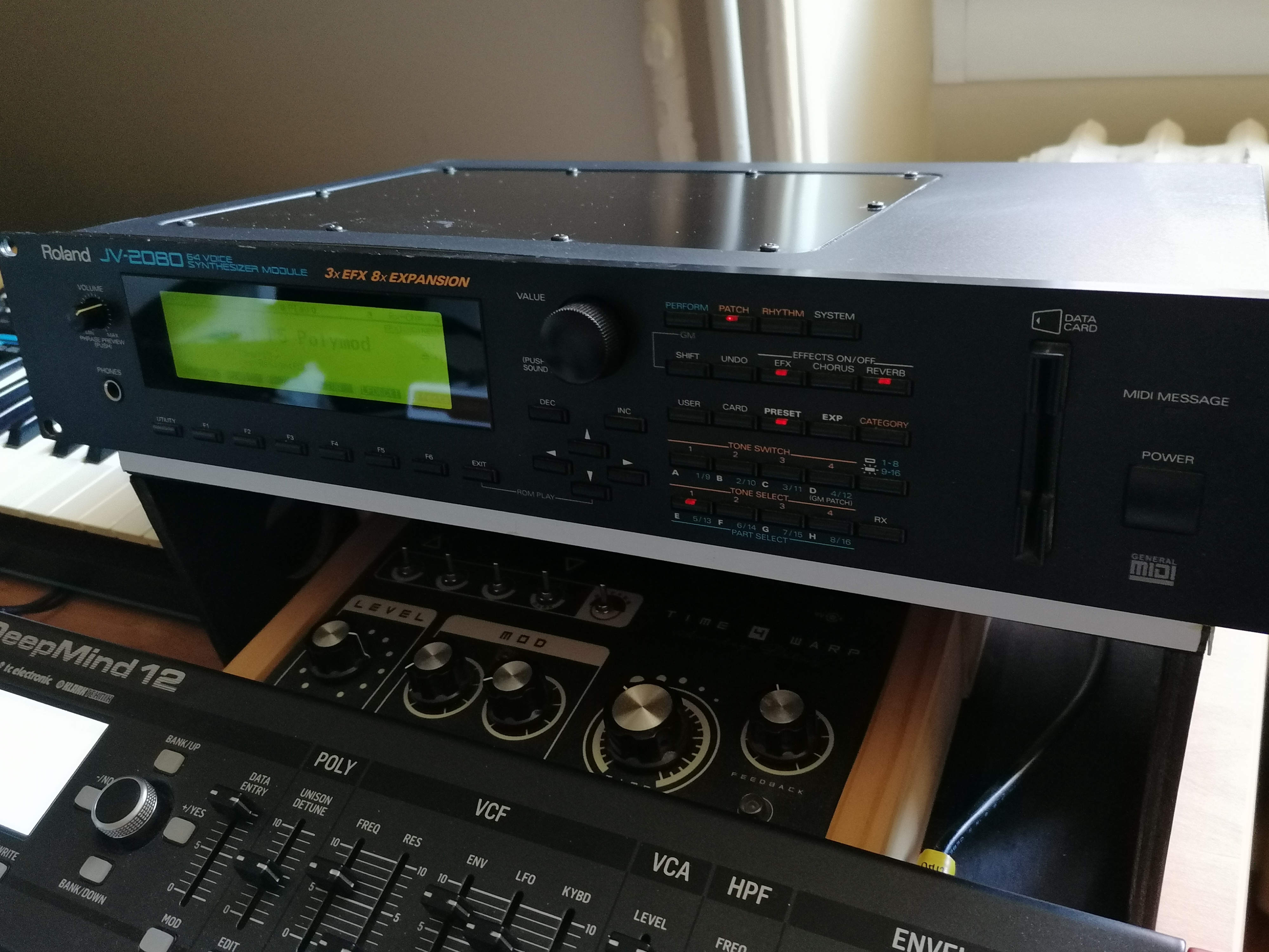 JV-2080 - Roland JV-2080 - Audiofanzine