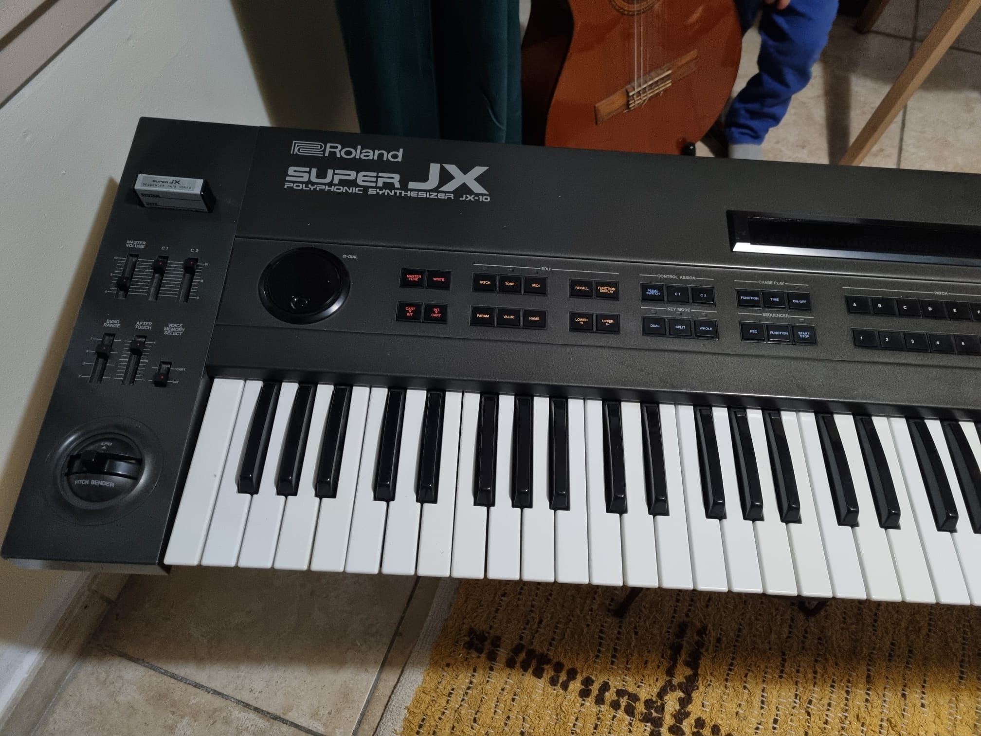 JX10 SuperJX Roland JX10 SuperJX Audiofanzine
