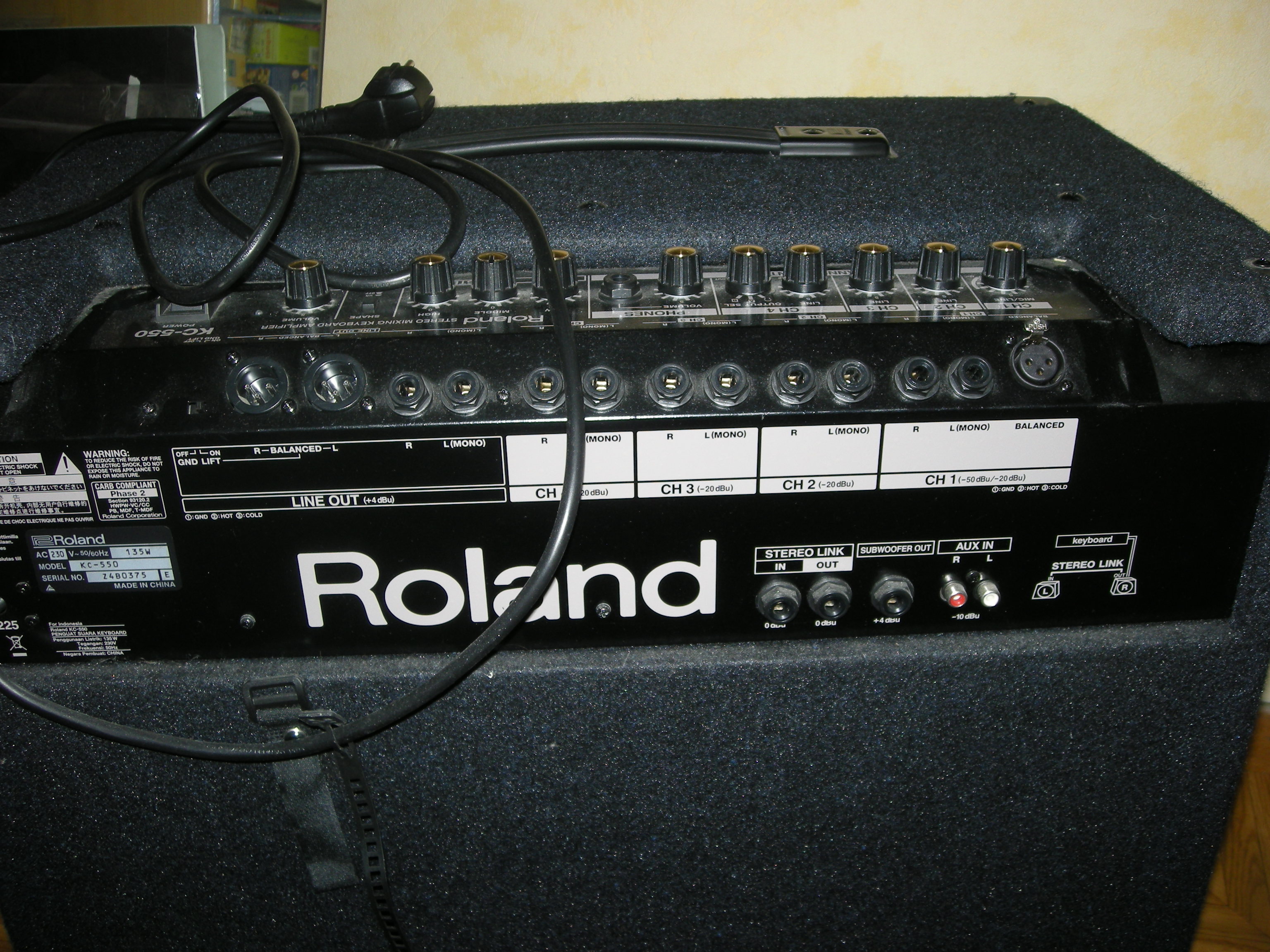 Photo Roland KC550 Roland KC550 (42978) (866899) Audiofanzine
