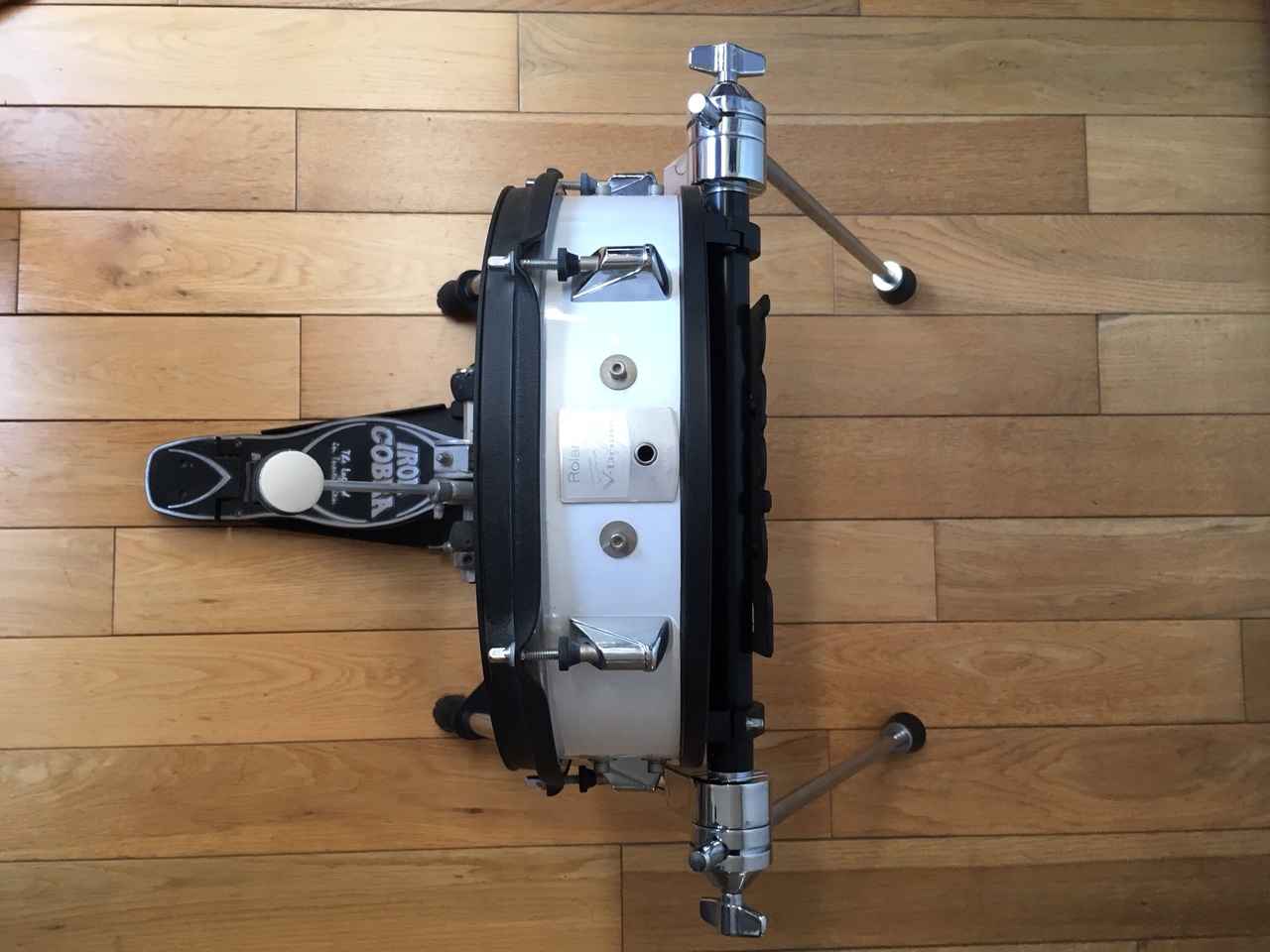 KD120 Roland KD120 Audiofanzine