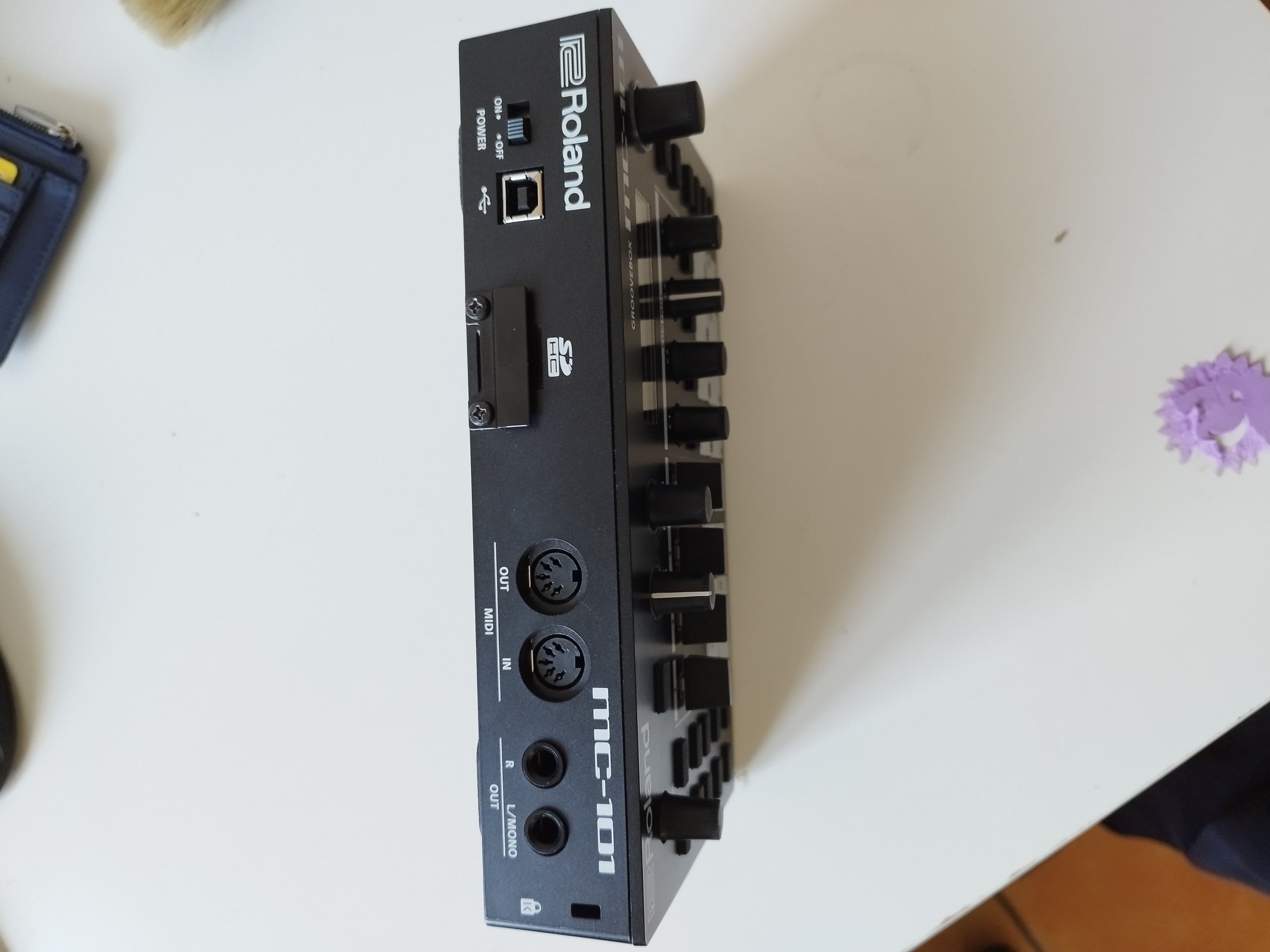 MC-101 - Roland MC-101 - Audiofanzine
