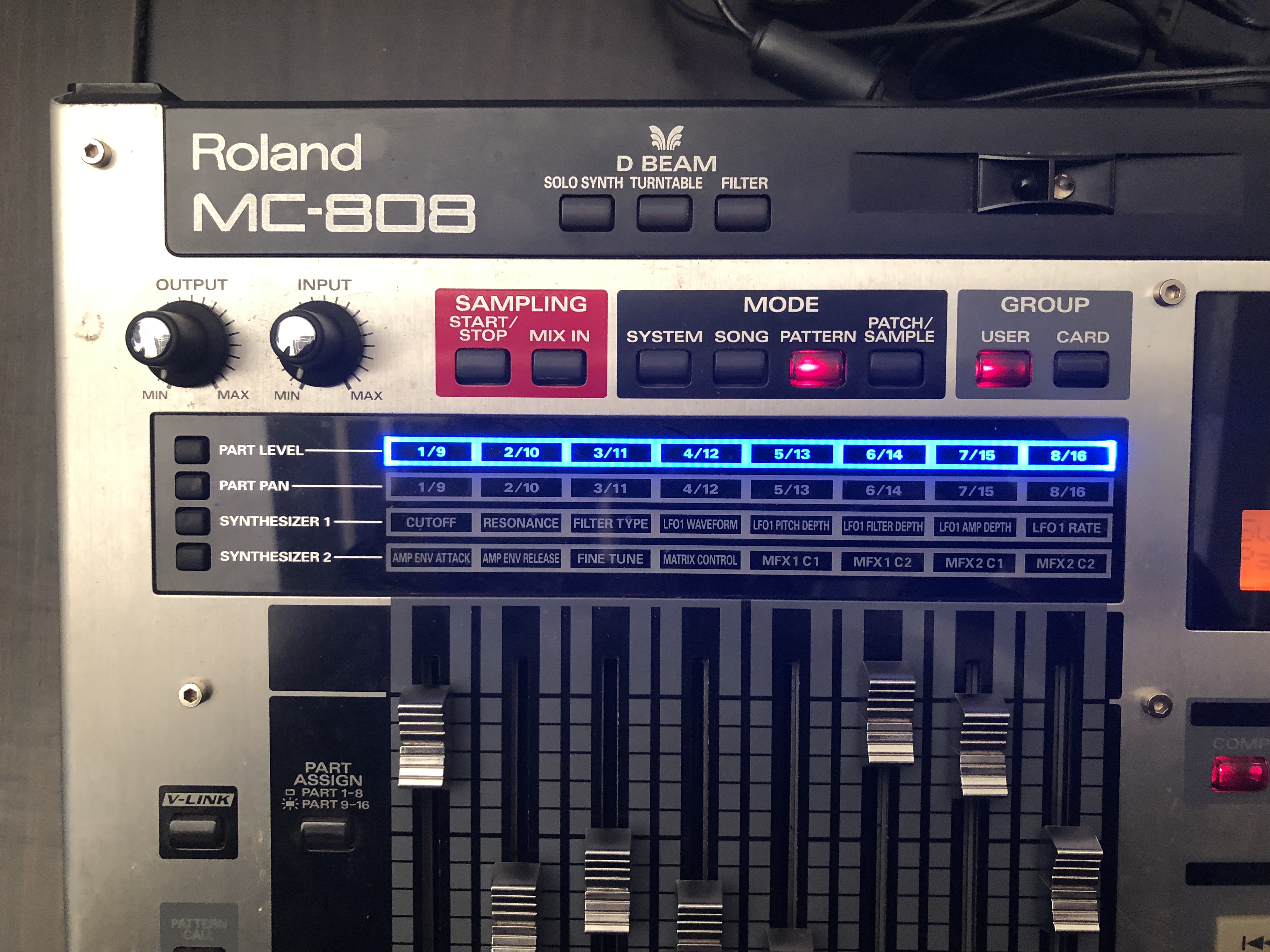 Roland MC808 Audiofanzine