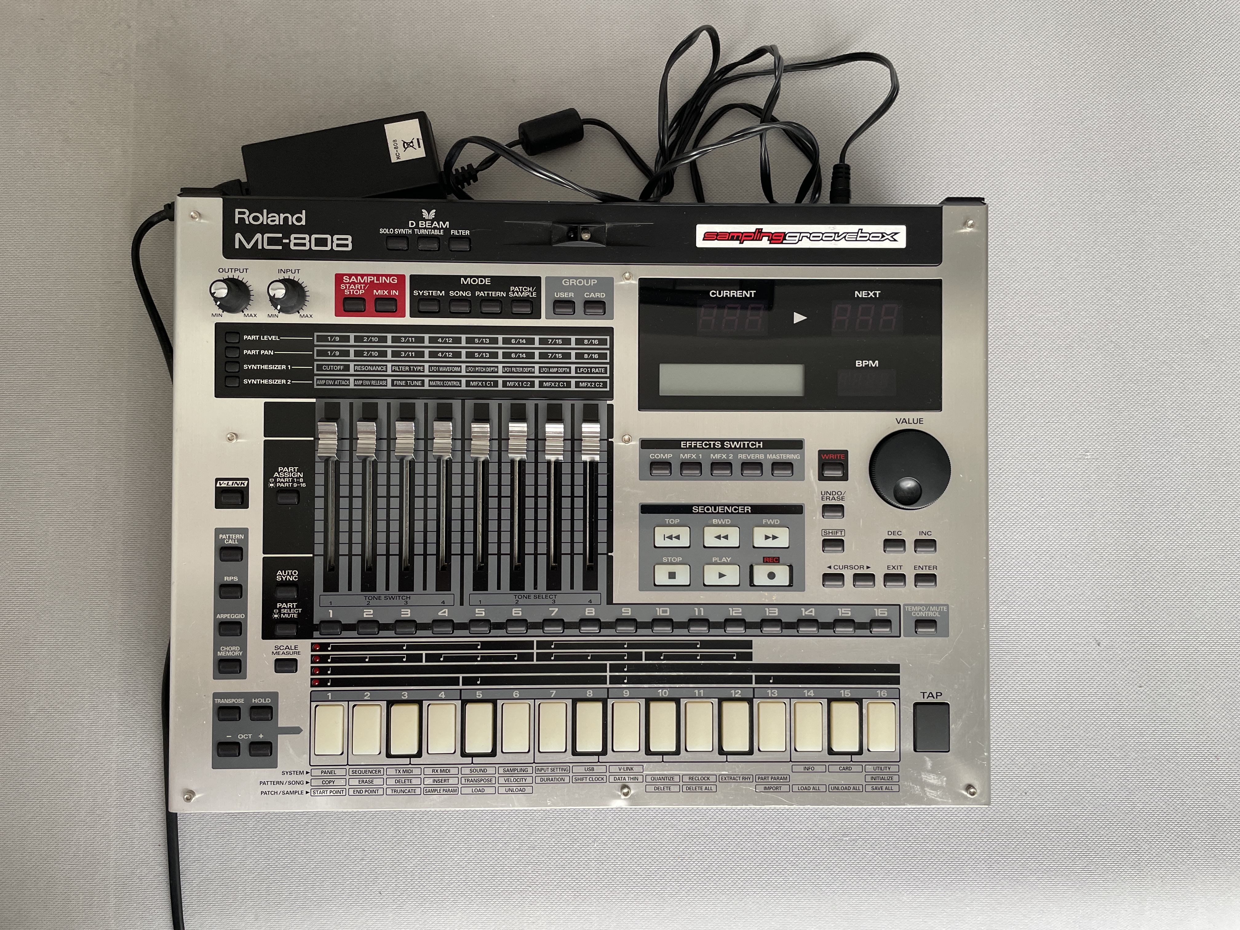MC-808 - Roland MC-808 - Audiofanzine