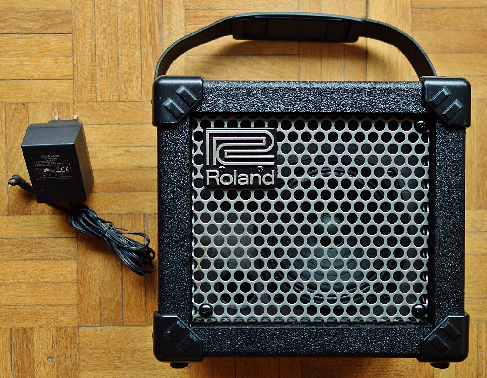 Roland micro cube обзор