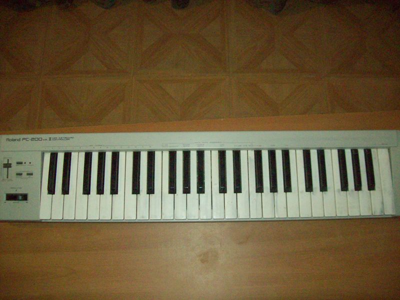 Photo Roland PC200 MkII Roland PC200 MkII (21307) (19670