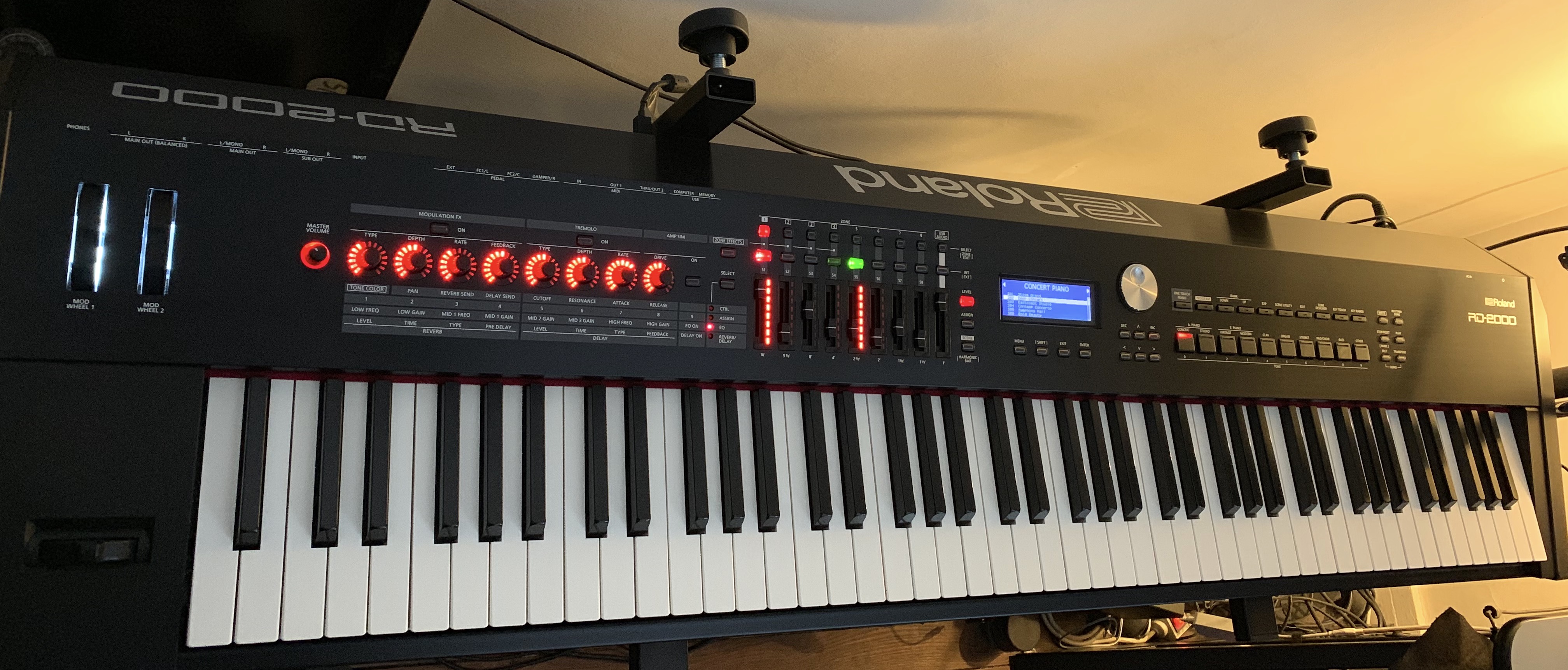 Roland RD2000 Audiofanzine