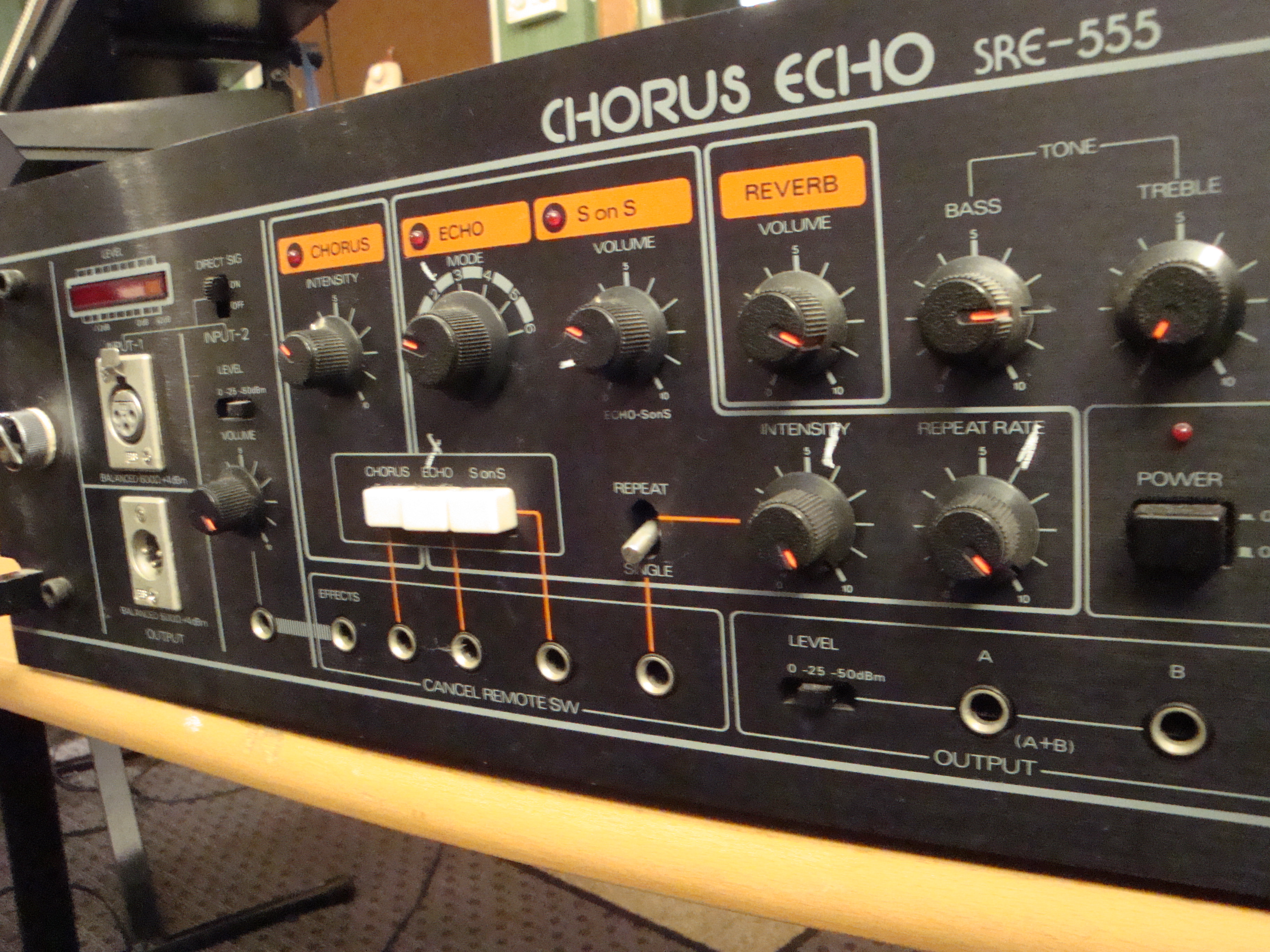 Photo Roland RE150 Space Echo Roland RE150 Space Echo (64576) (407288) Audiofanzine