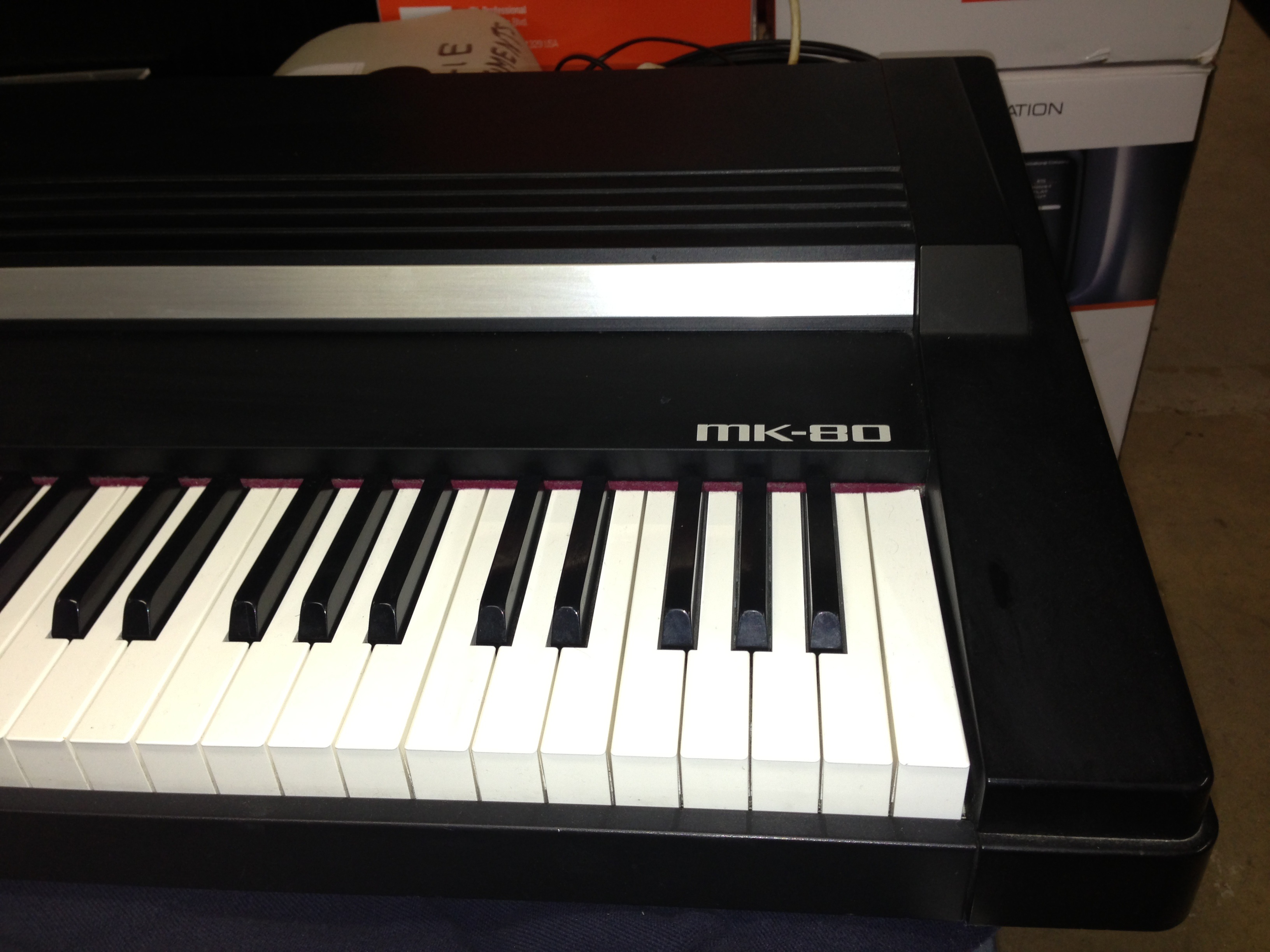 Roland RHODES MK 80 Audiofanzine