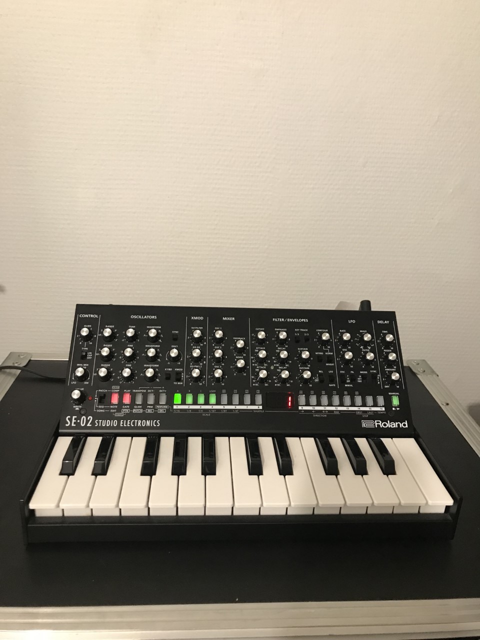 美品 Roland Boutique SE-02 アナログシンセ 送料込み | tspea.org