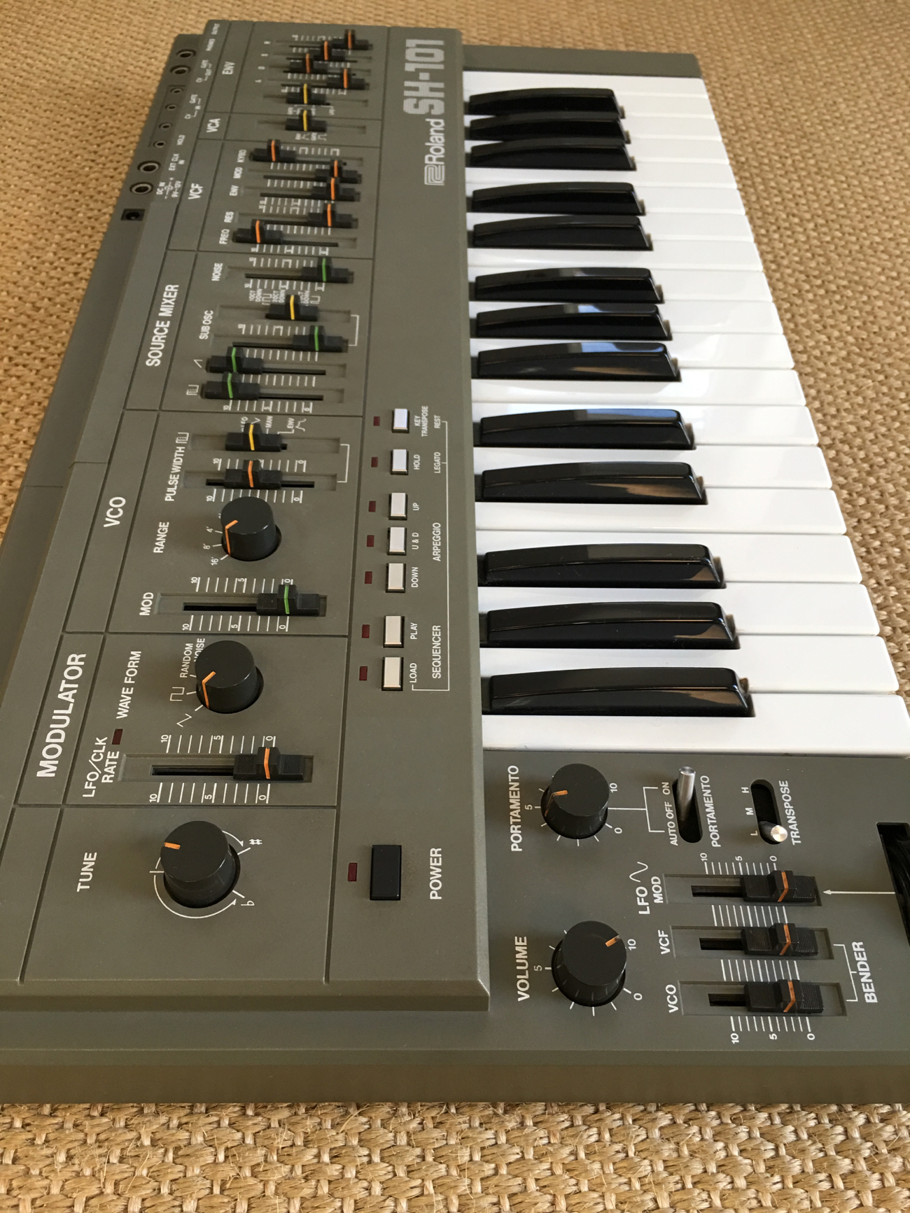 Roland SH101 image (2071313) Audiofanzine