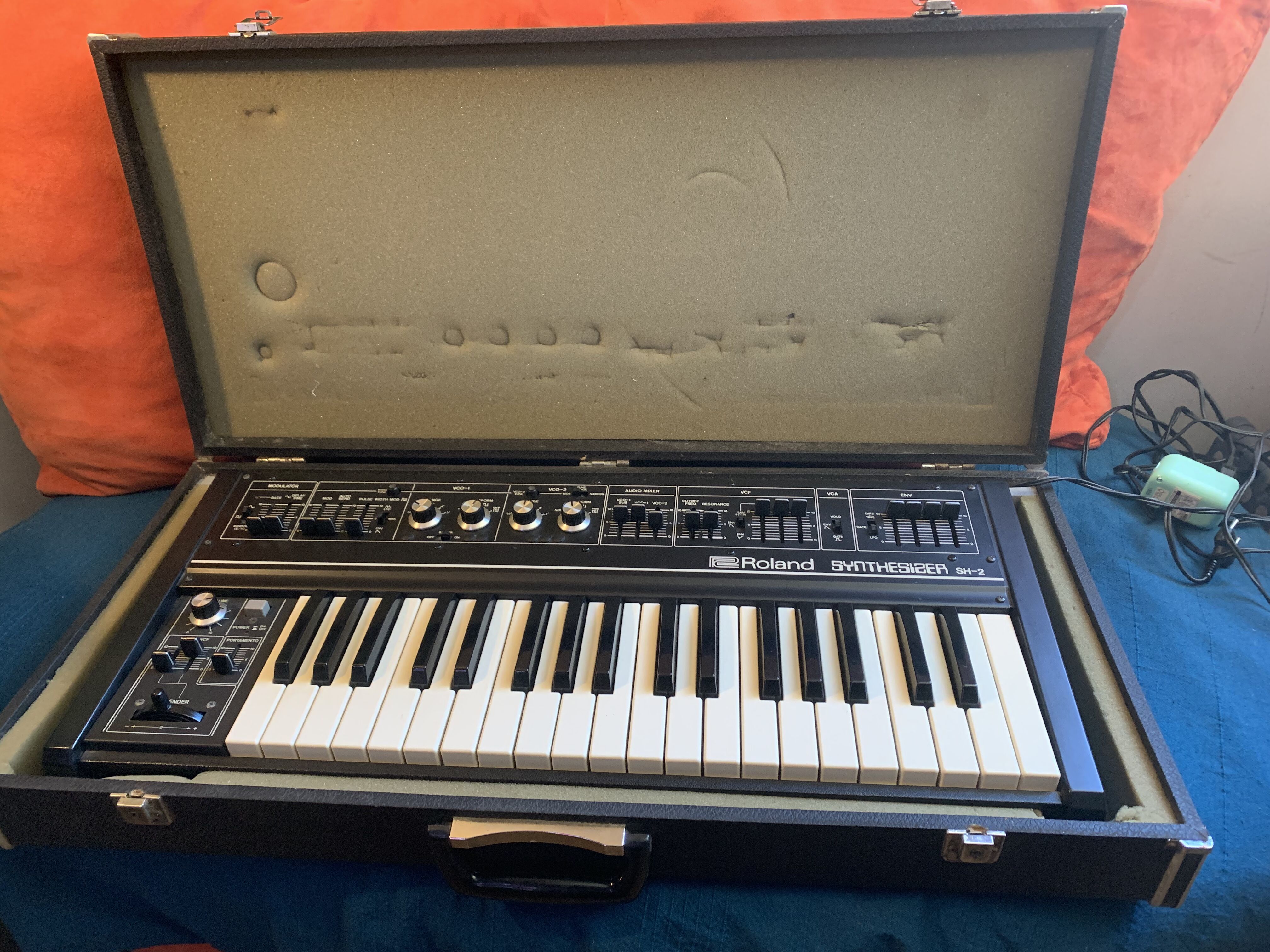 SH-2 - Roland SH-2 - Audiofanzine