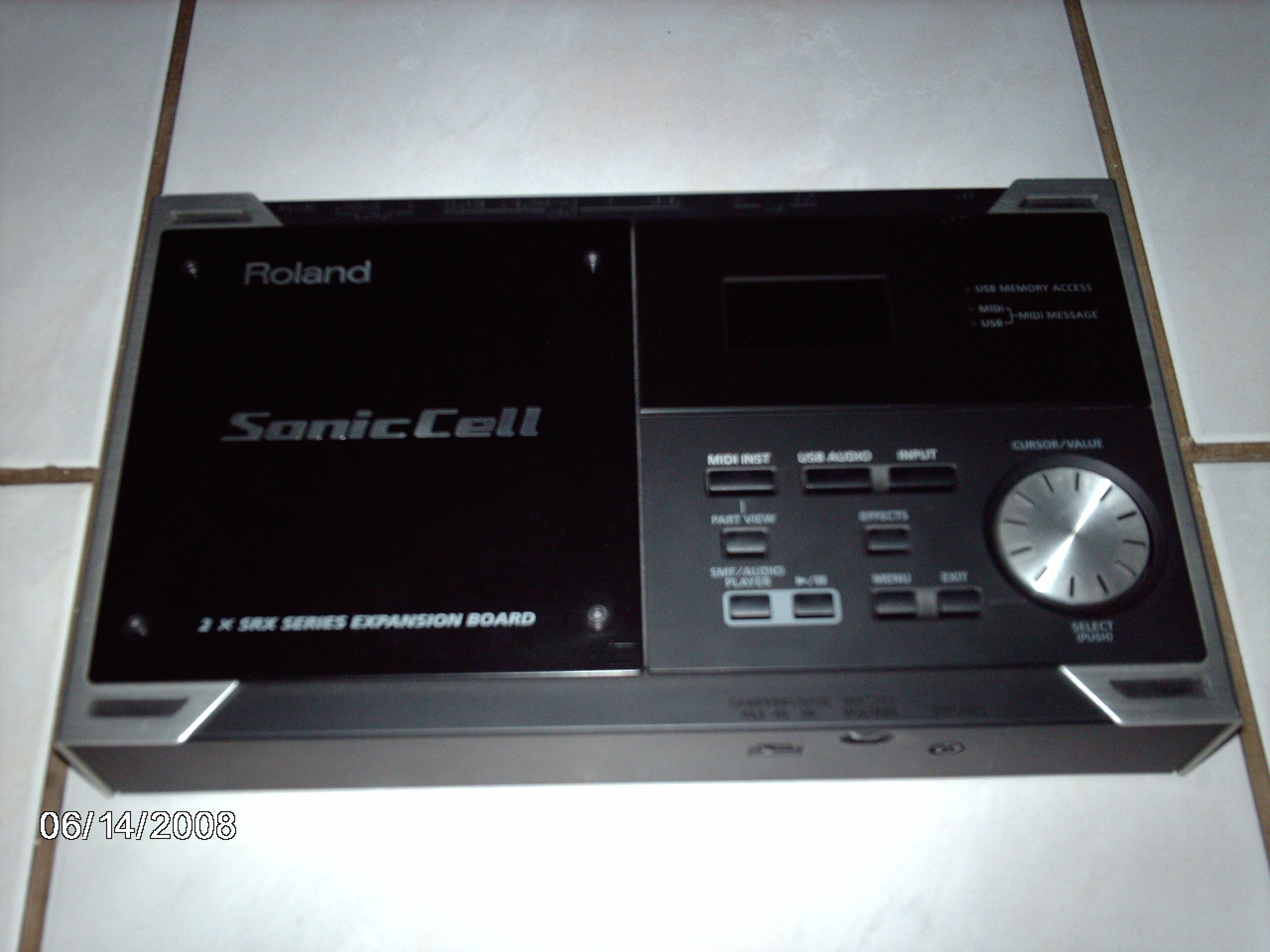 Photo Roland sonic Cell : Roland SonicCell (#235520) - Audiofanzine