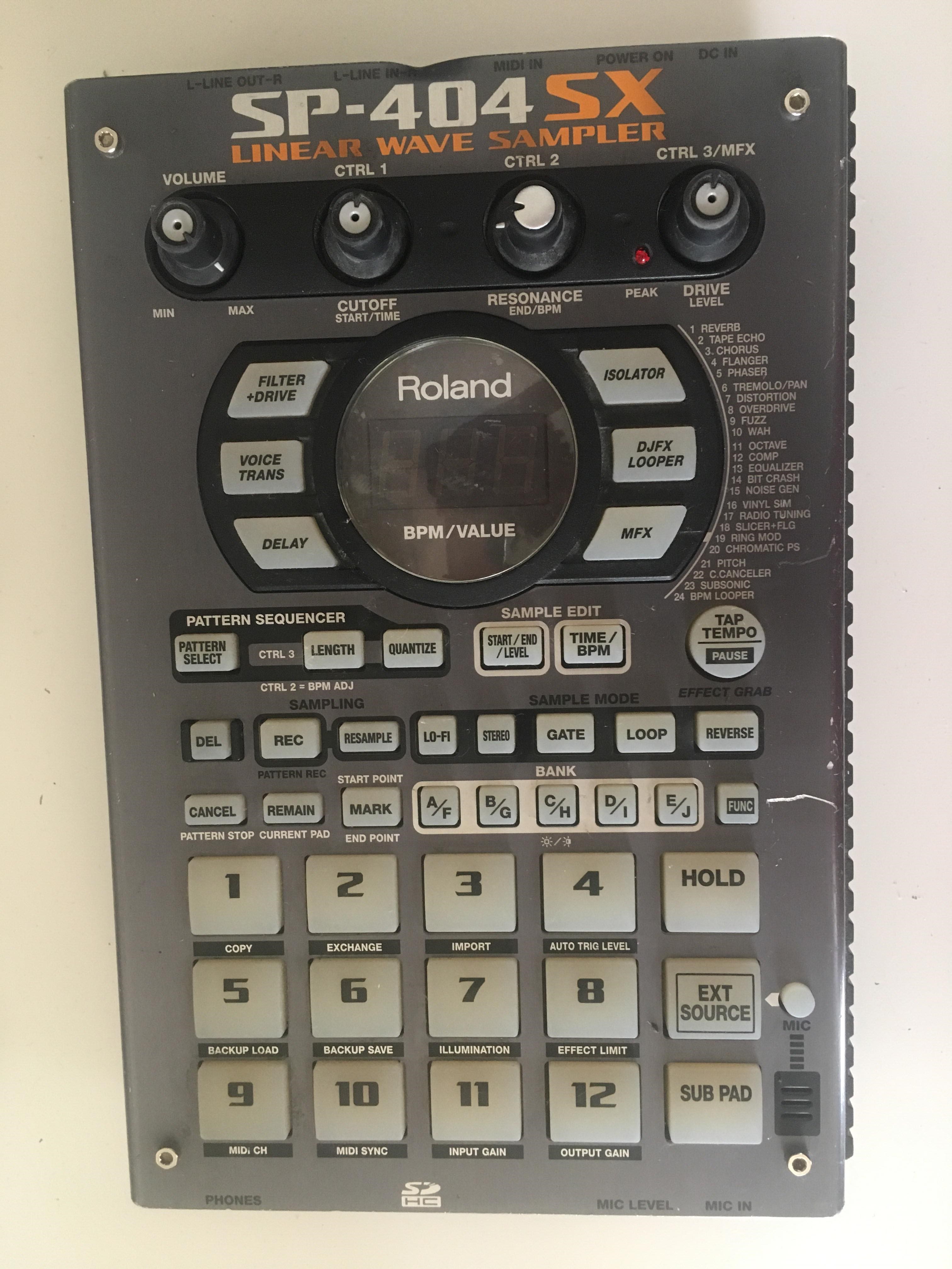 Roland SP404 SX (Ile-de-France) - Audiofanzine