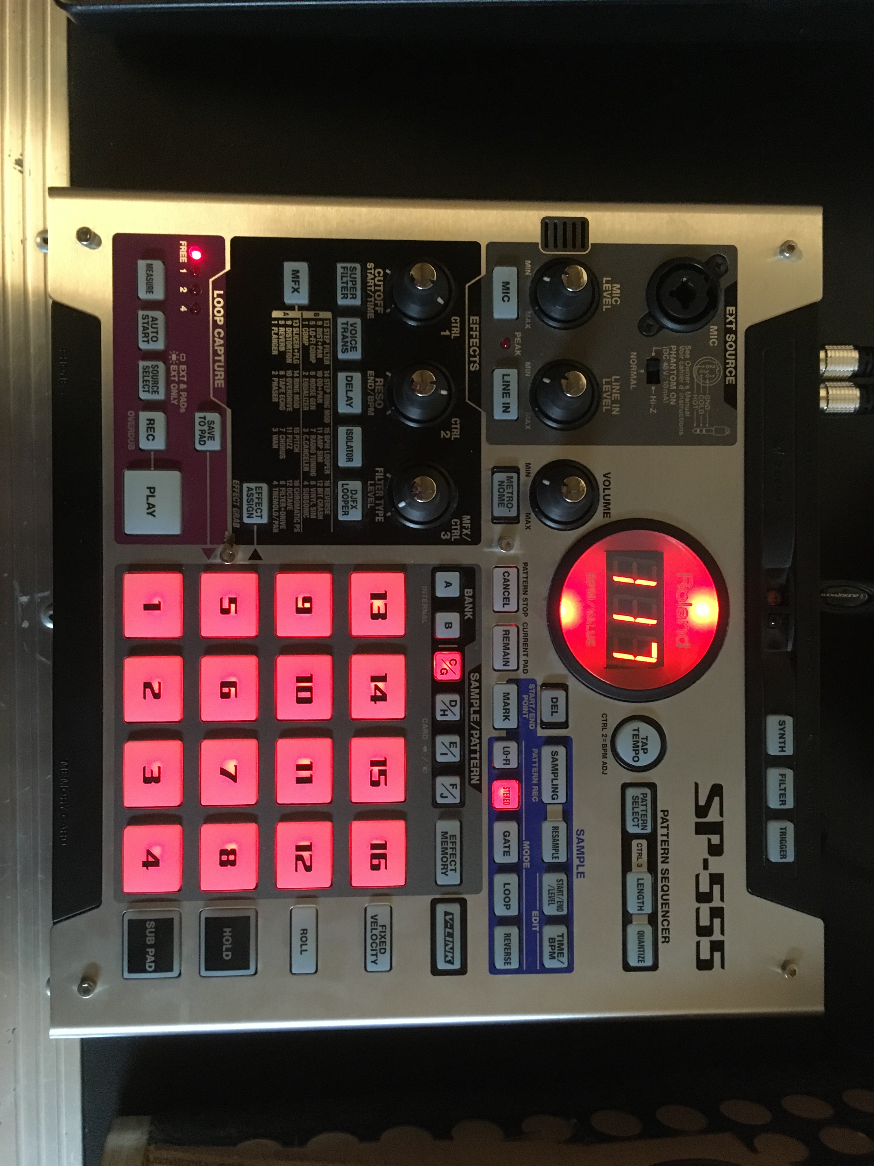 SP555 Roland SP555 Audiofanzine