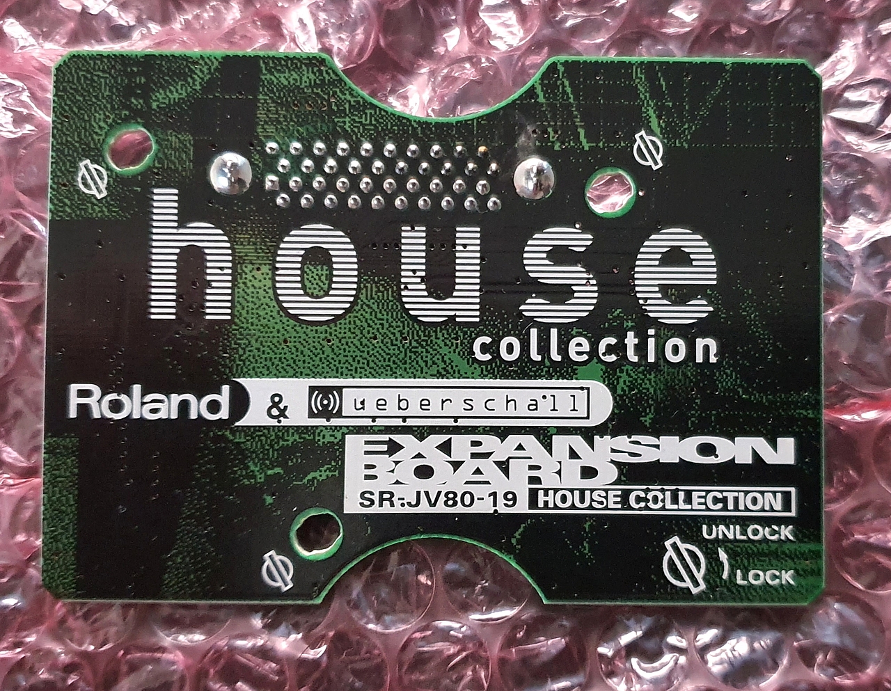 SR-JV80-19 House - Roland SR-JV80-19 House - Audiofanzine