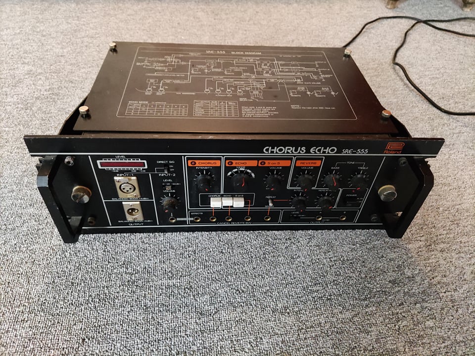 SRE-555 - Roland SRE-555 - Audiofanzine