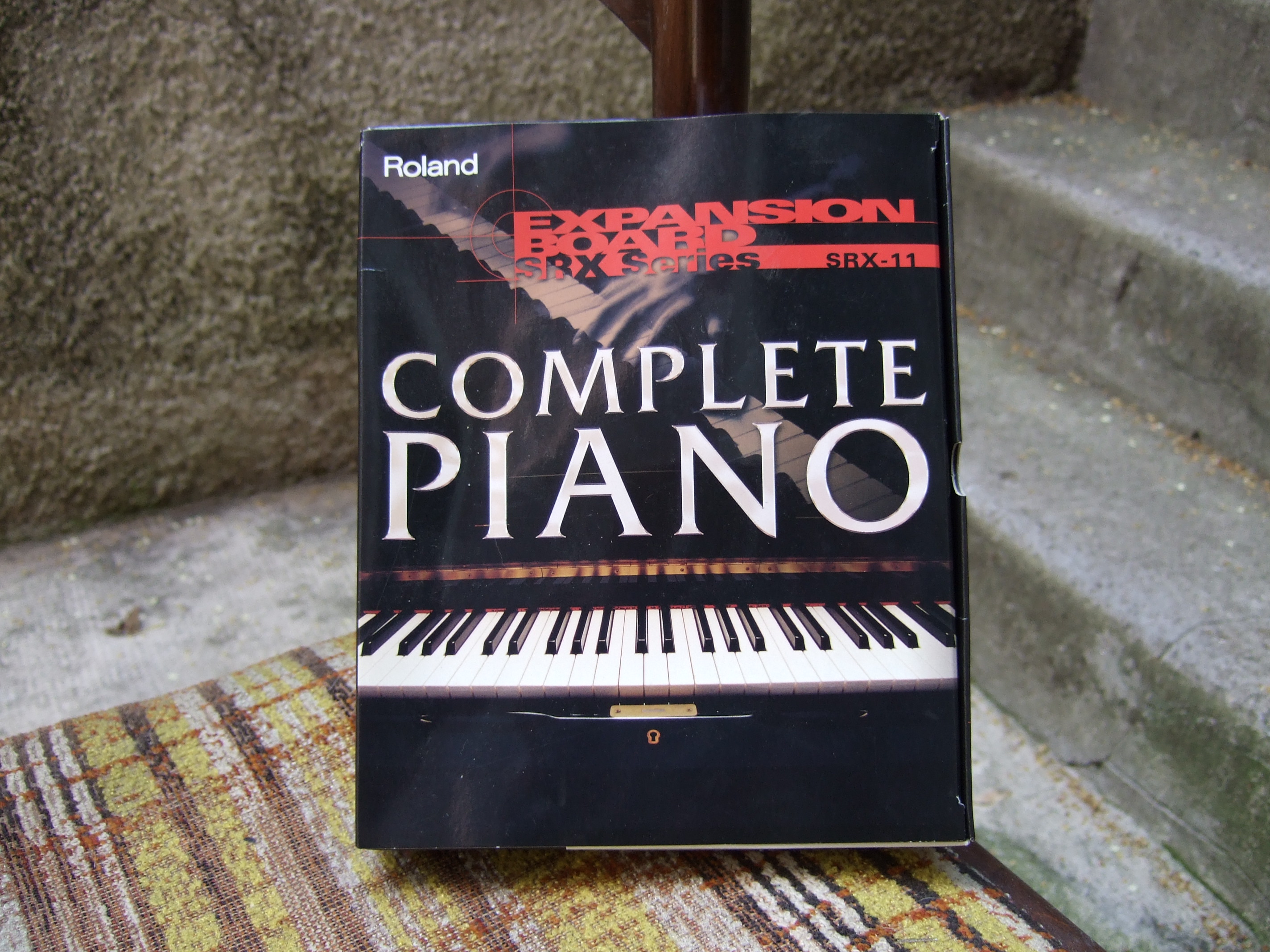 SRX-11 Complete Piano - Roland SRX-11 Complete Piano - Audiofanzine