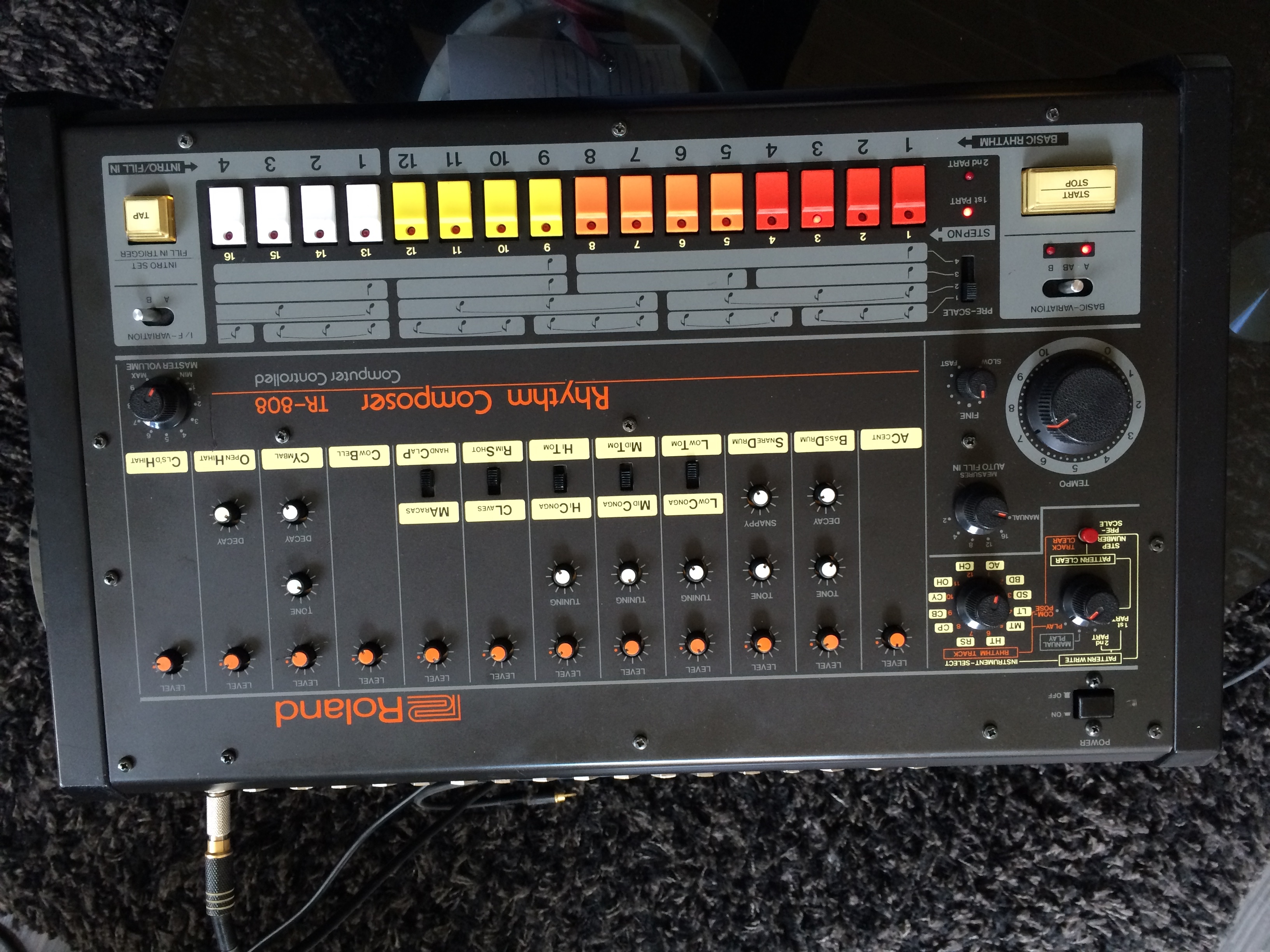 Roland TR-808 image (#1434064) - Audiofanzine