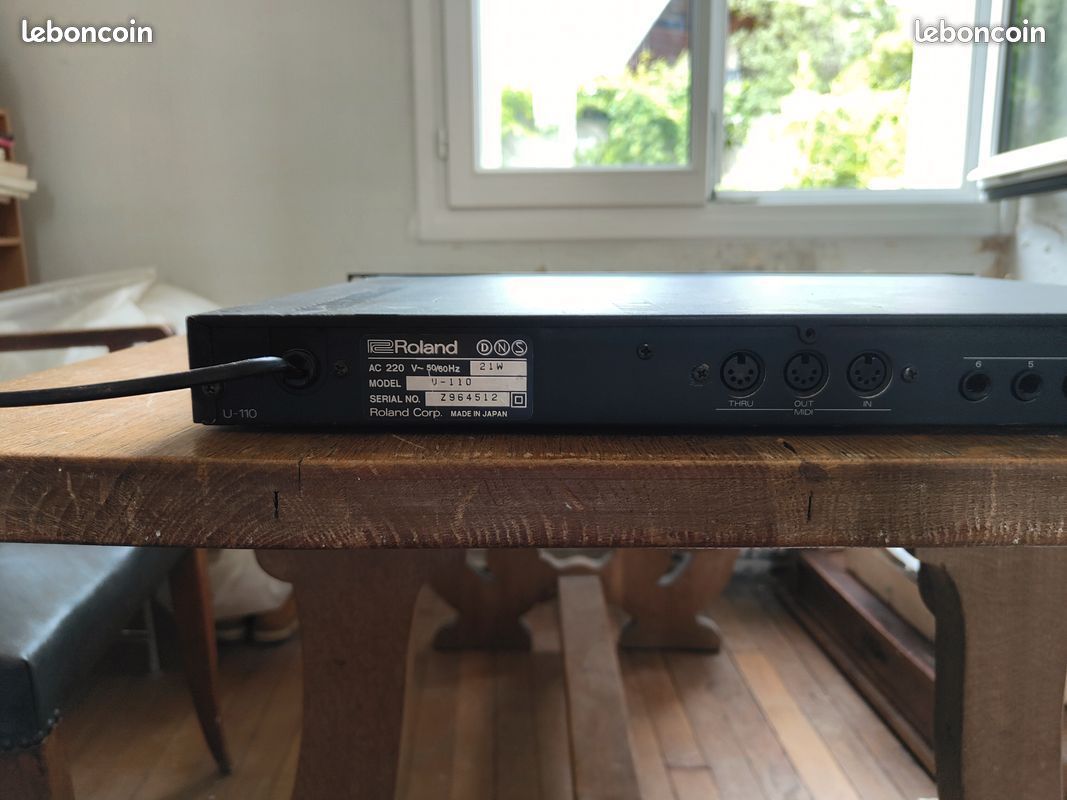 U110 Roland U110 Audiofanzine